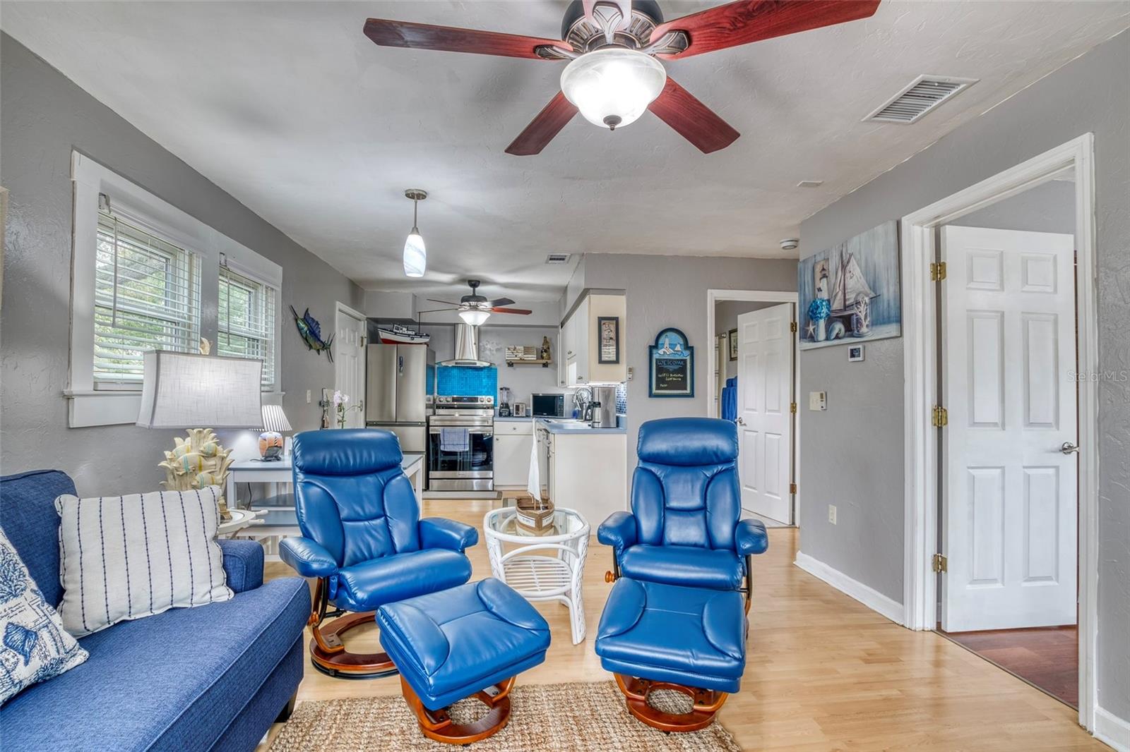 Image 61 of 91 For 304 15th Street W