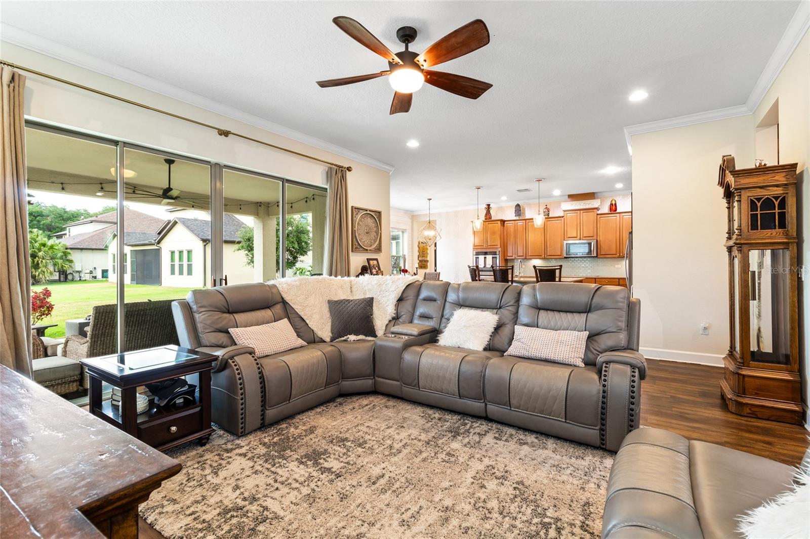 Image 11 of 39 For 750 116th Court Ne