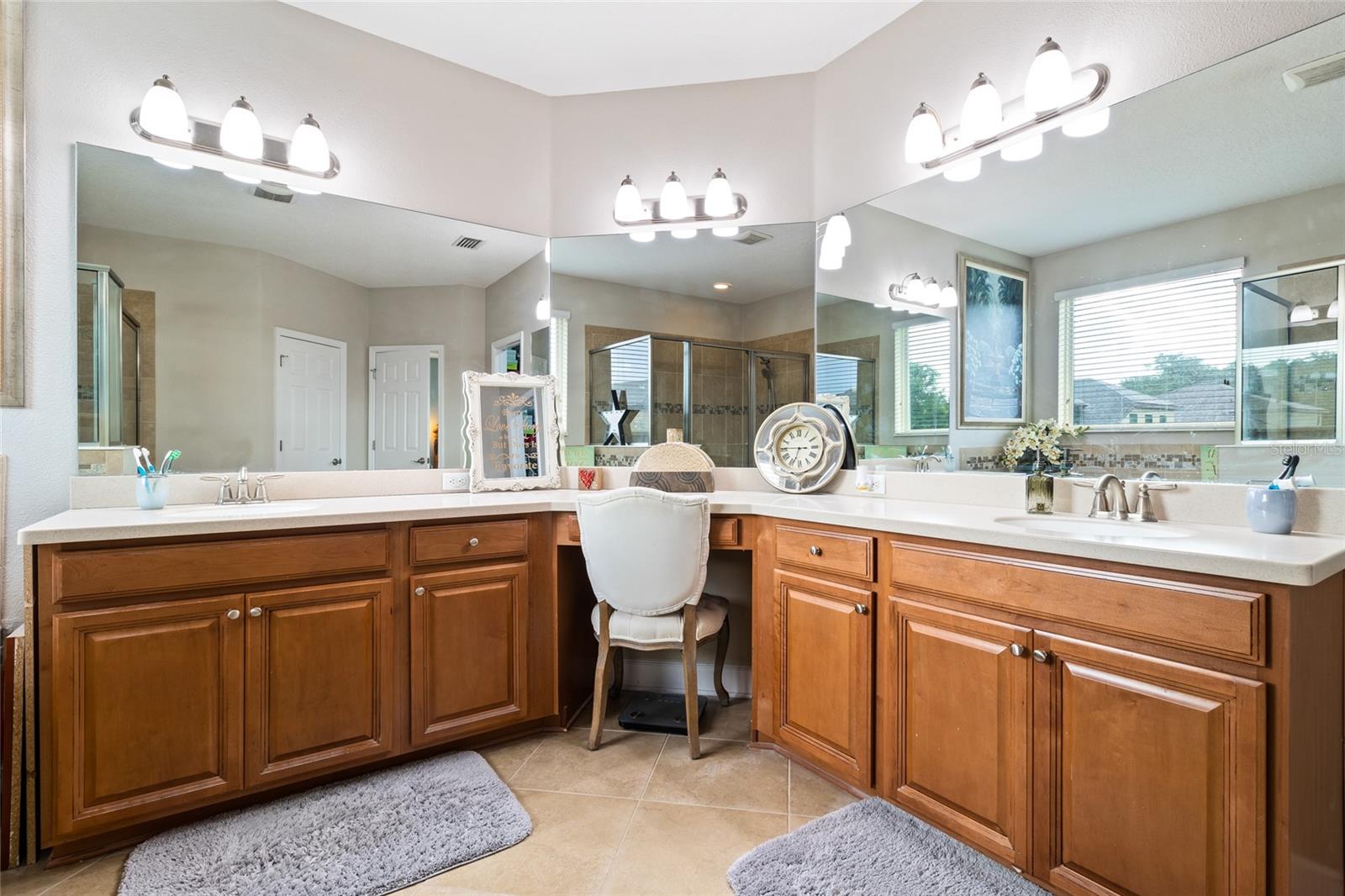 Image 23 of 39 For 750 116th Court Ne