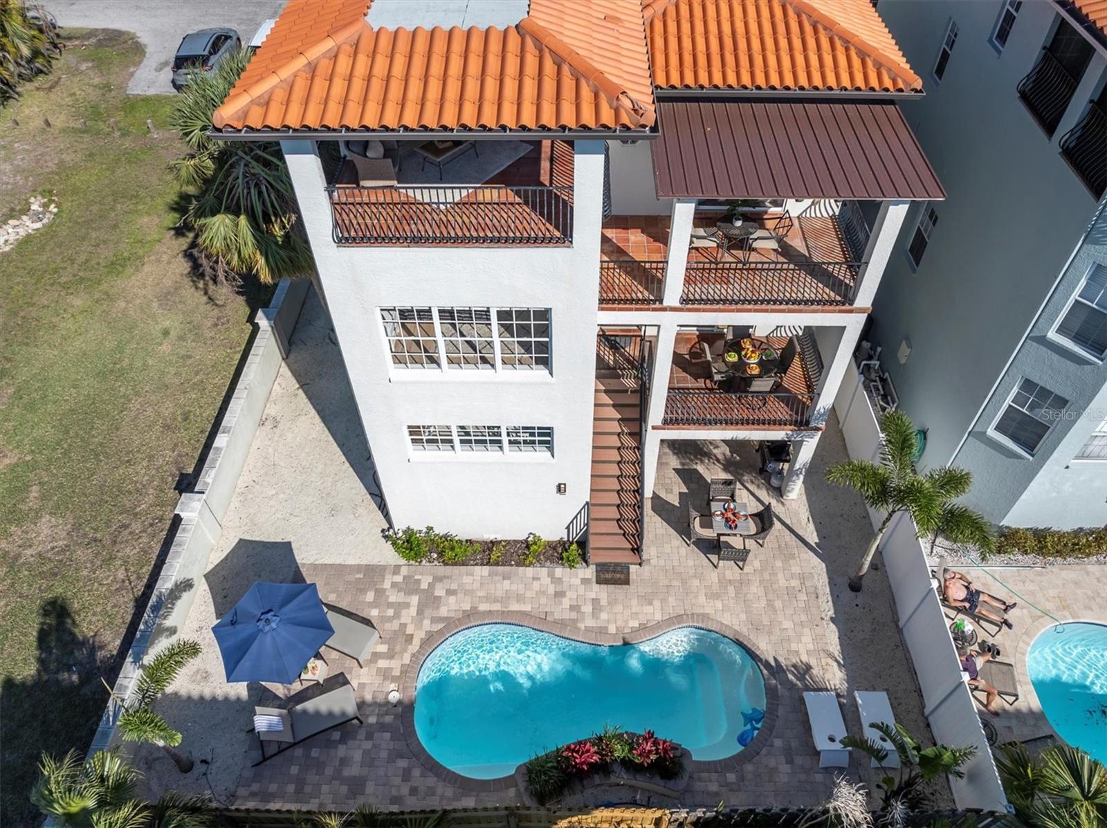 Image 3 of 71 For 4006 5th Avenue