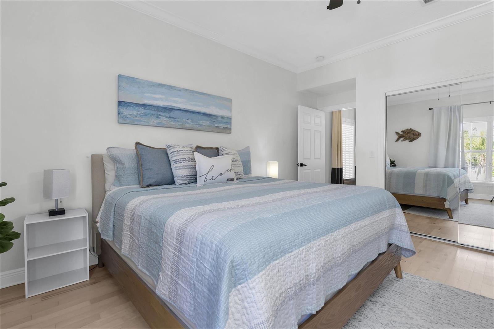 Image 30 of 71 For 4006 5th Avenue