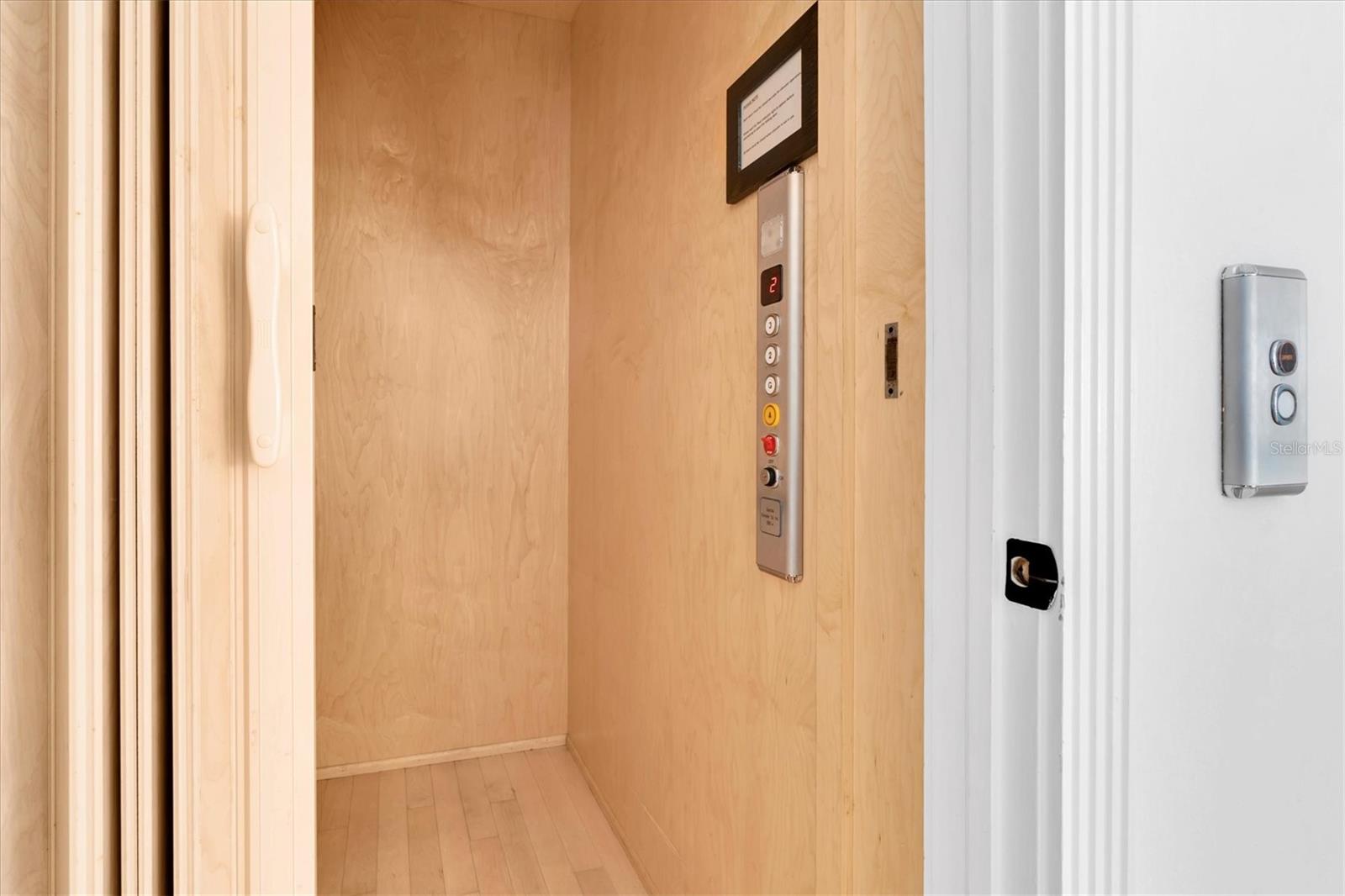 Image 34 of 71 For 4006 5th Avenue