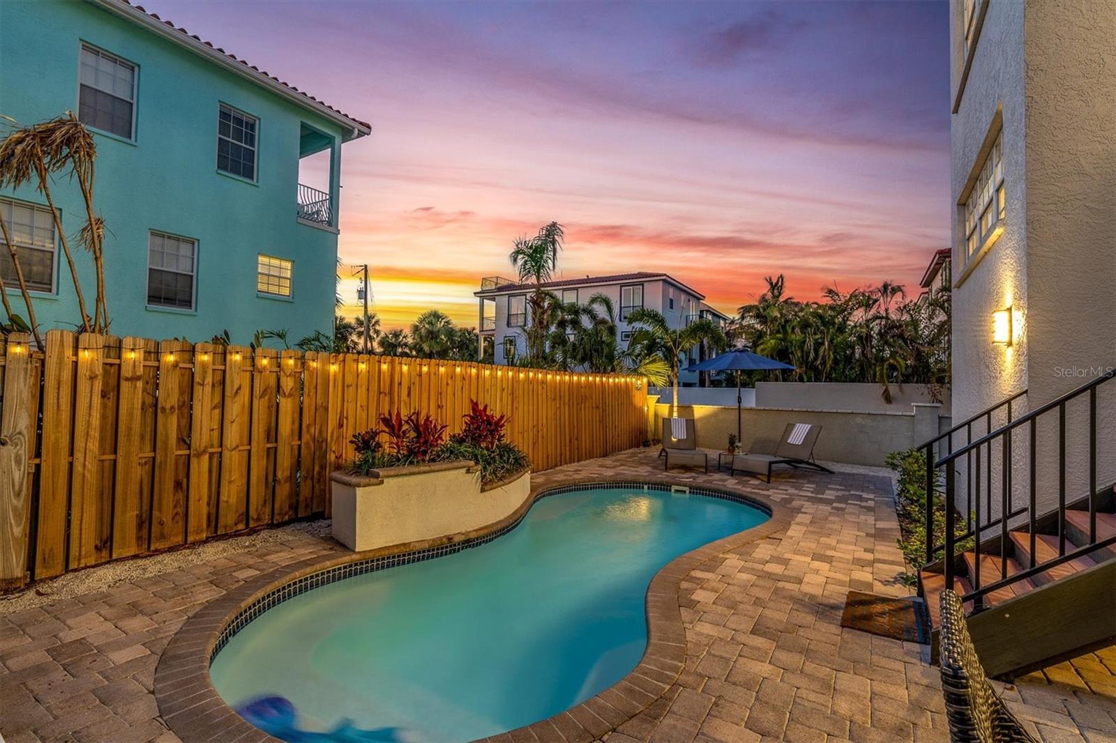 Image 4 of 71 For 4006 5th Avenue