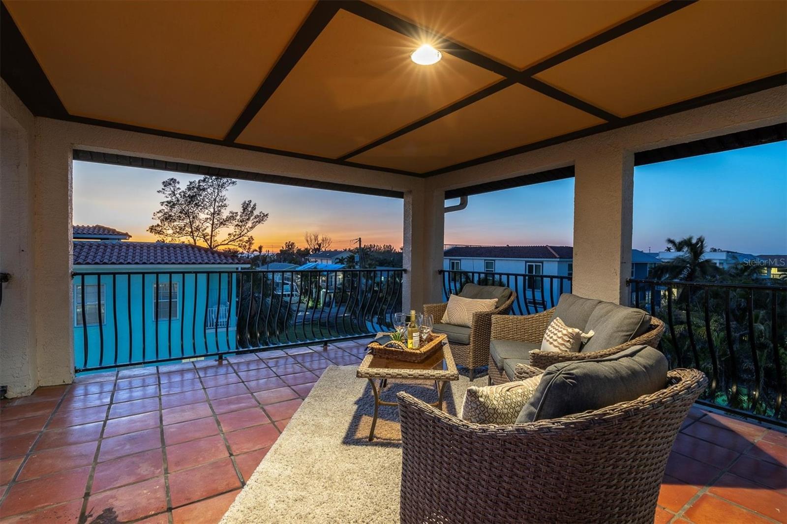 Image 63 of 71 For 4006 5th Avenue