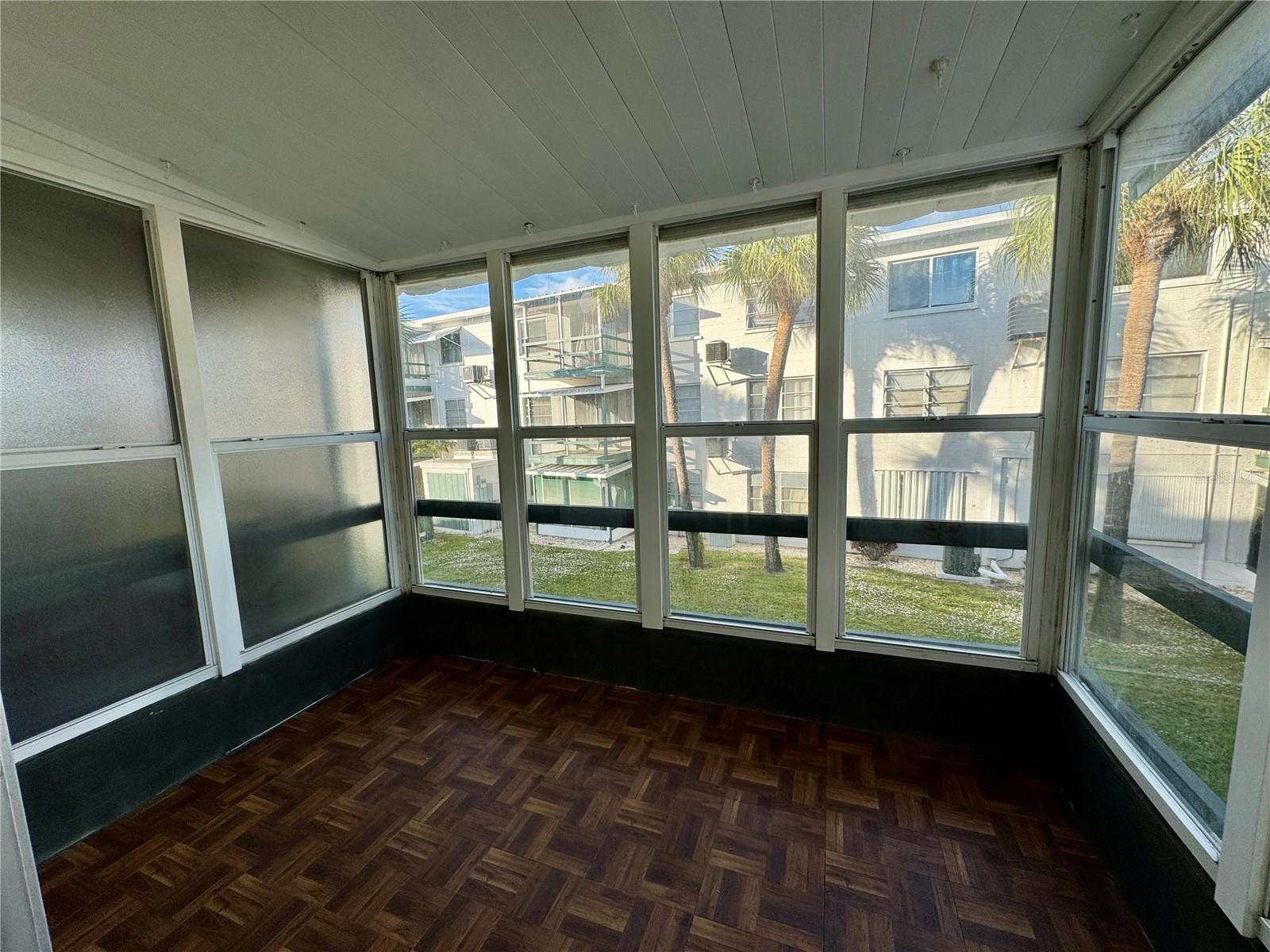 Image 4 of 15 For 1823 Flamingo Boulevard O25