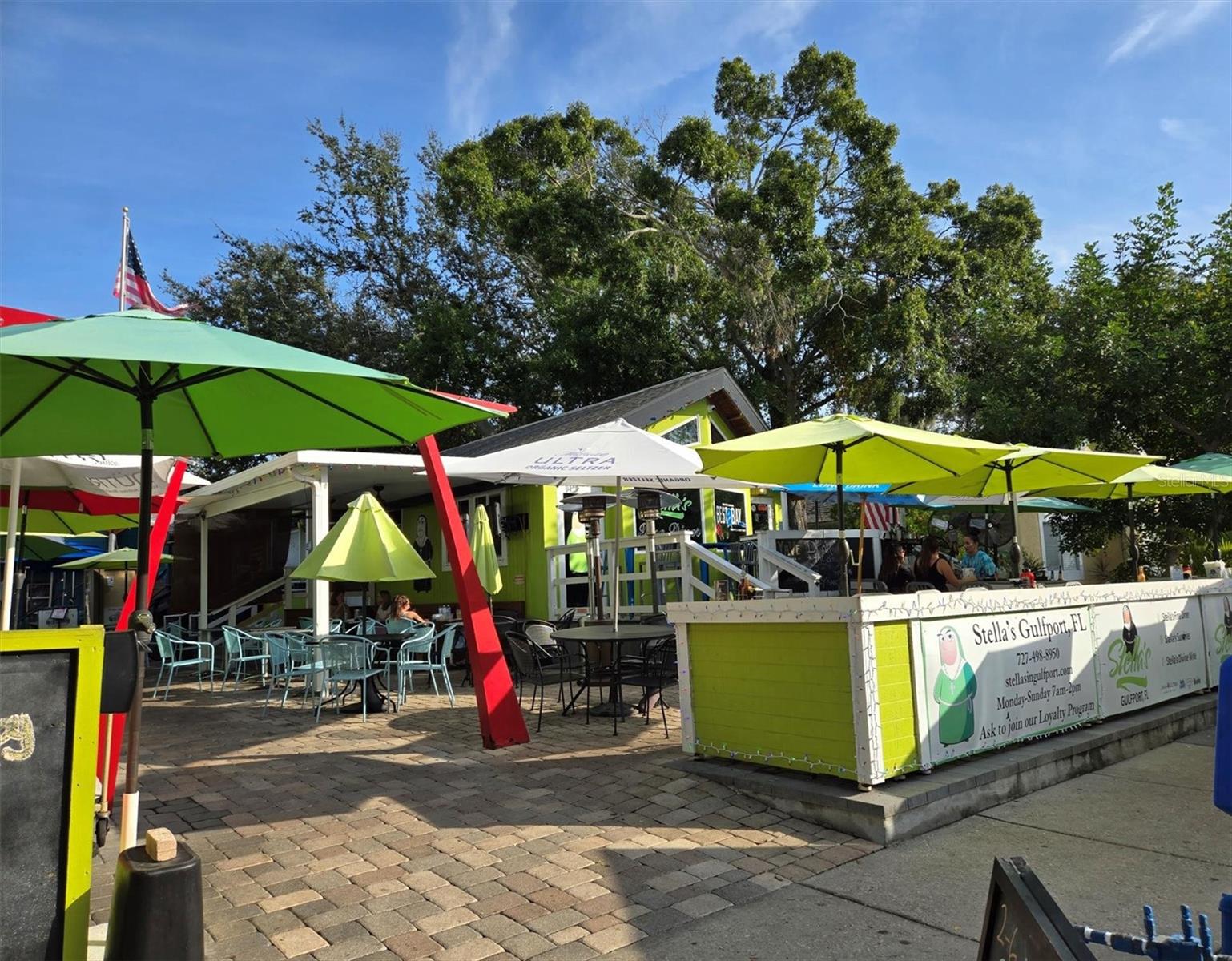 Image 41 of 56 For 4737 Del Rio Way S