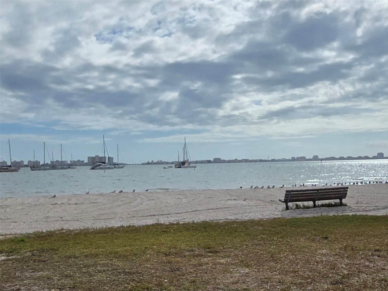 Image 48 of 56 For 4737 Del Rio Way S