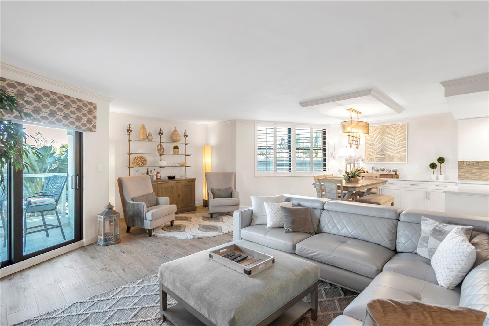 Image 21 of 66 For 1000 Longboat Club Road 204