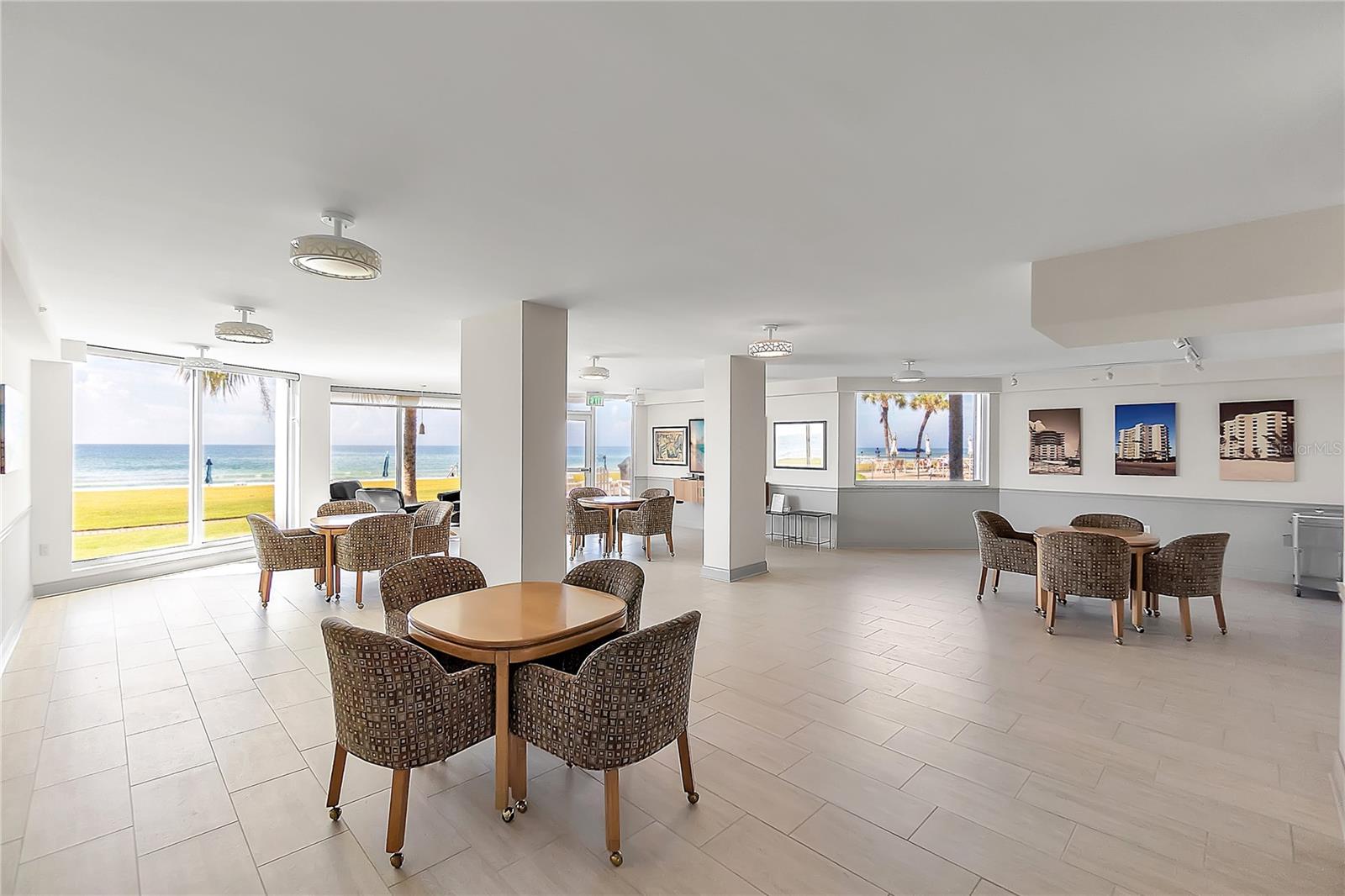 Image 46 of 66 For 1000 Longboat Club Road 204