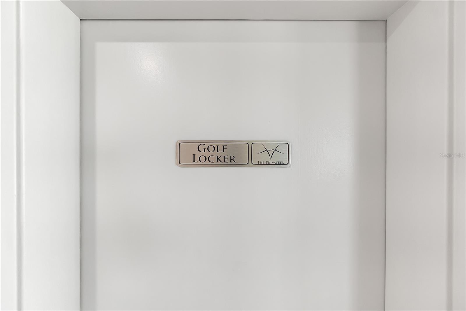 Image 49 of 66 For 1000 Longboat Club Road 204