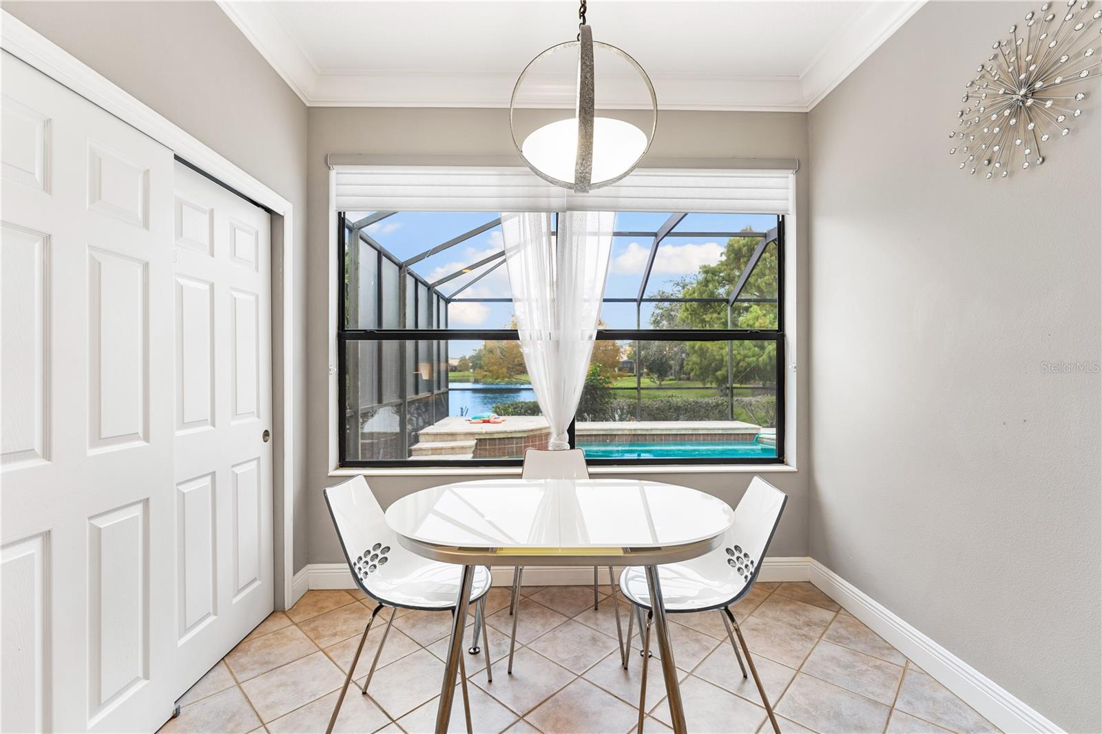 Image 18 of 44 For 1308 Thornapple Drive