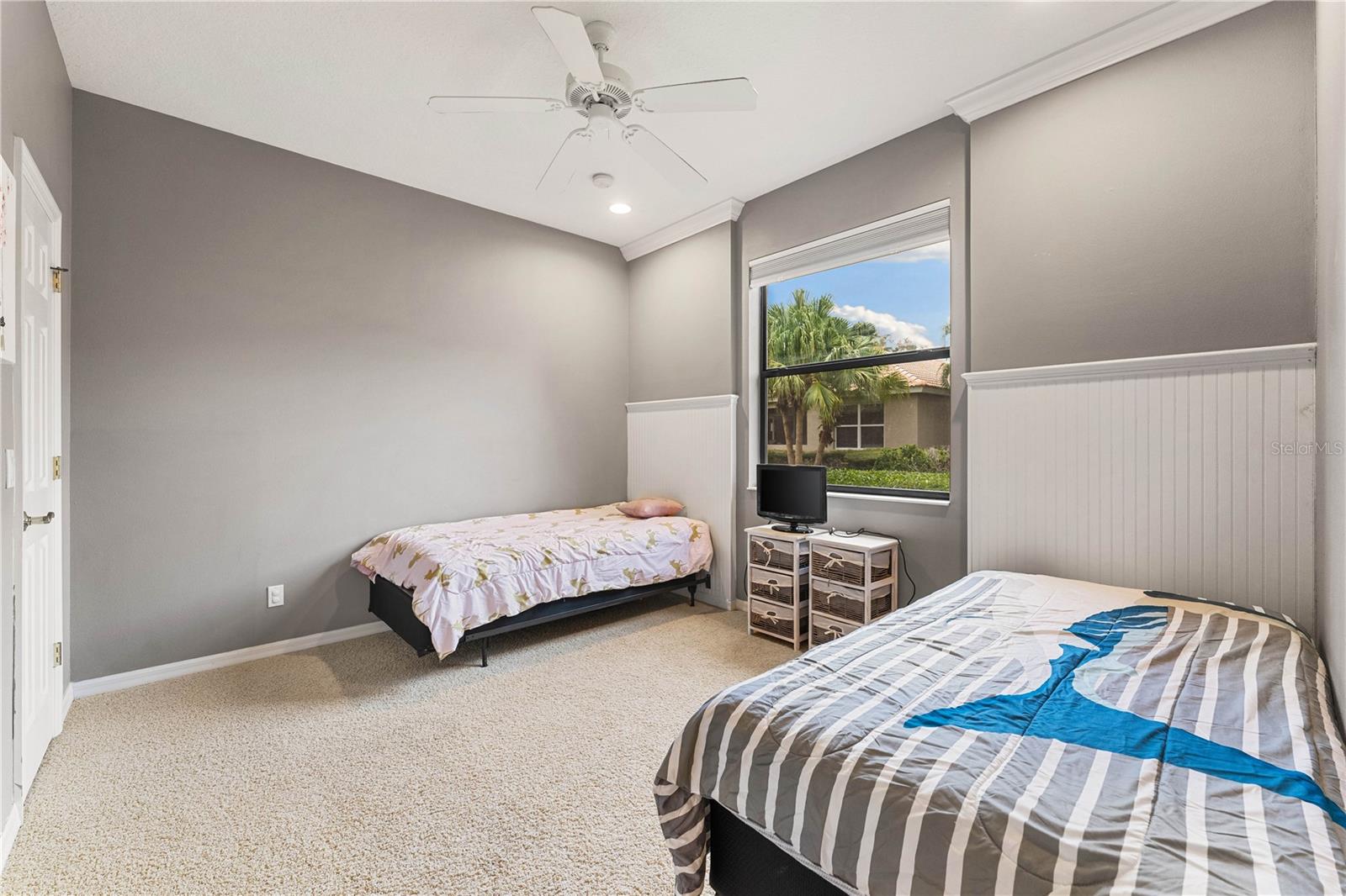 Image 28 of 44 For 1308 Thornapple Drive