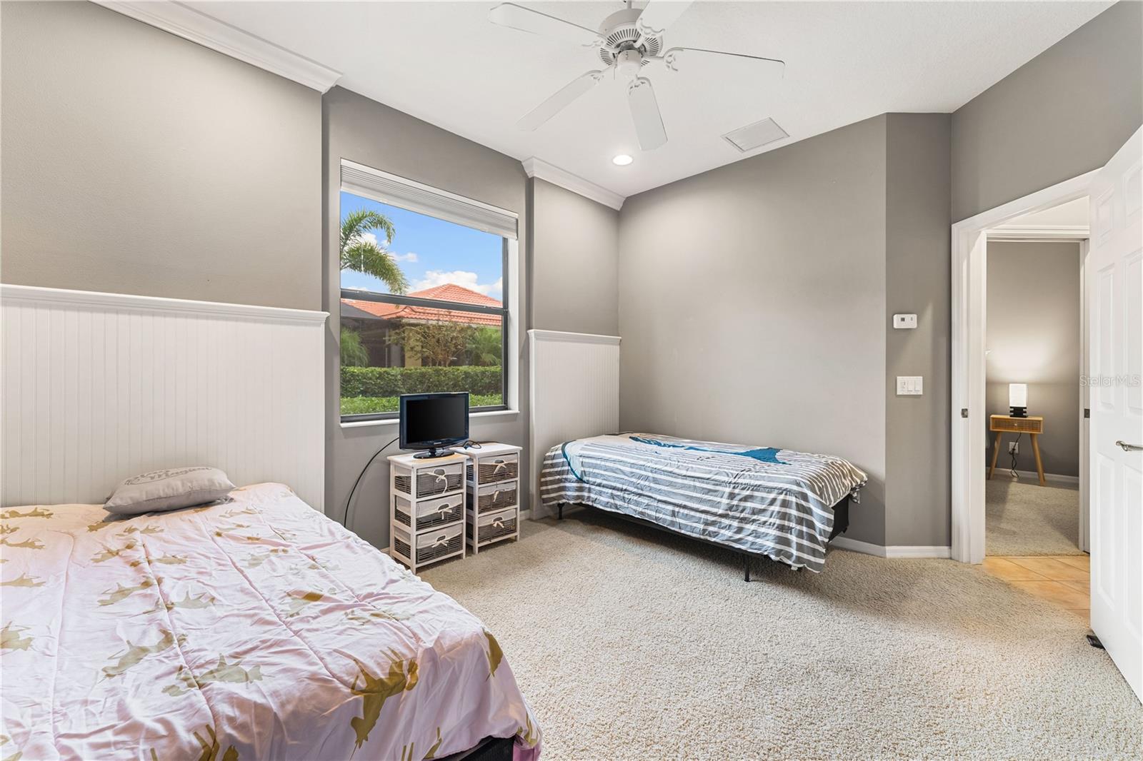 Image 29 of 44 For 1308 Thornapple Drive