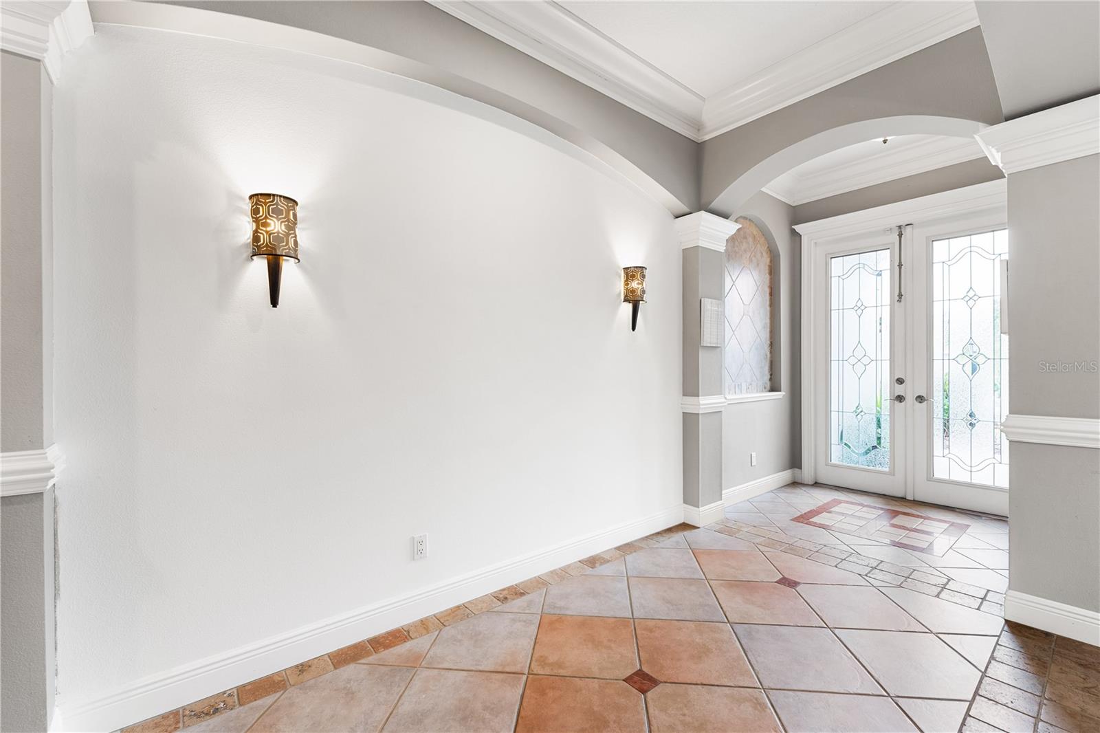 Image 5 of 44 For 1308 Thornapple Drive