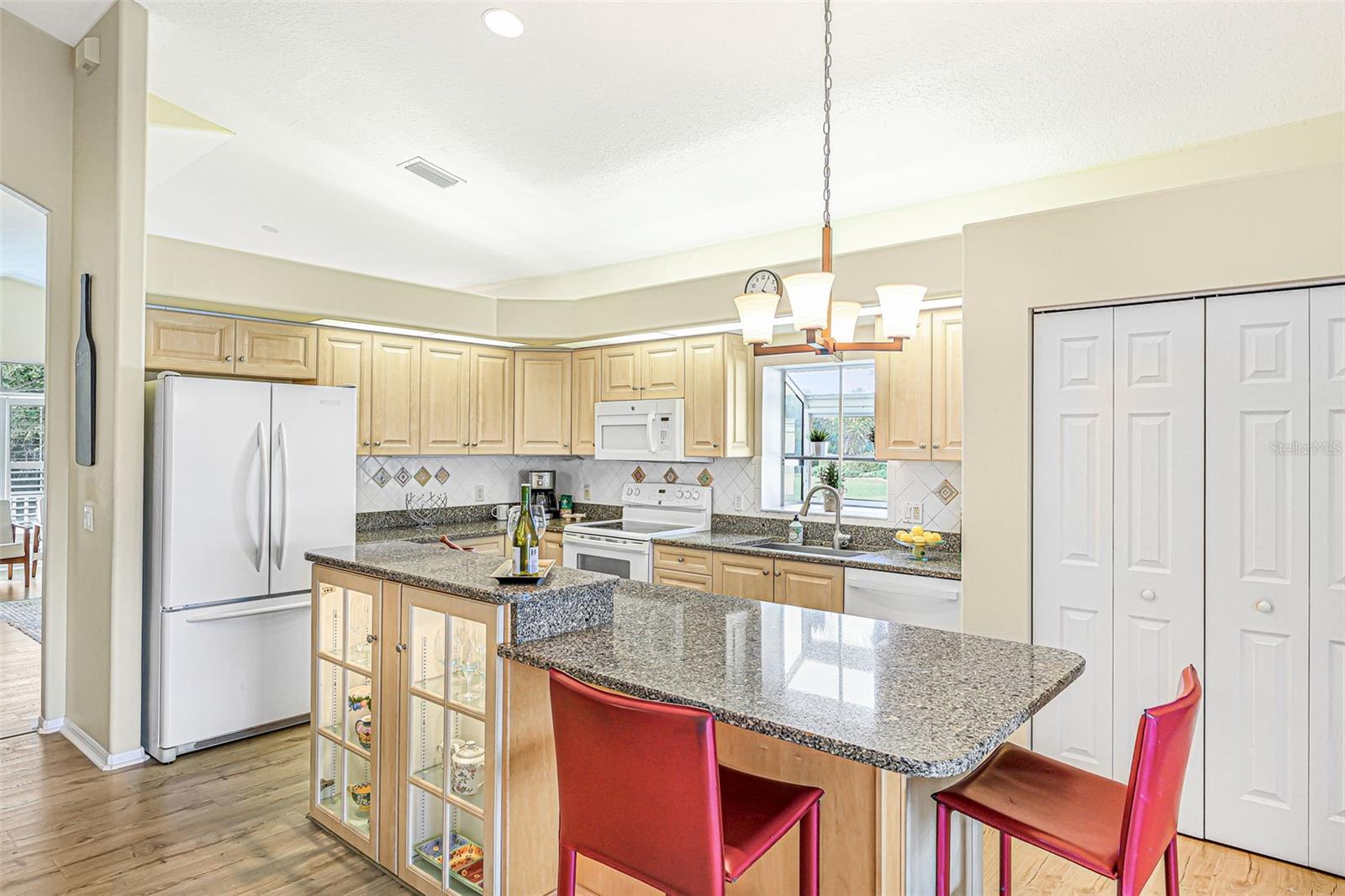 Image 14 of 77 For 11371 Perico Isle Circle