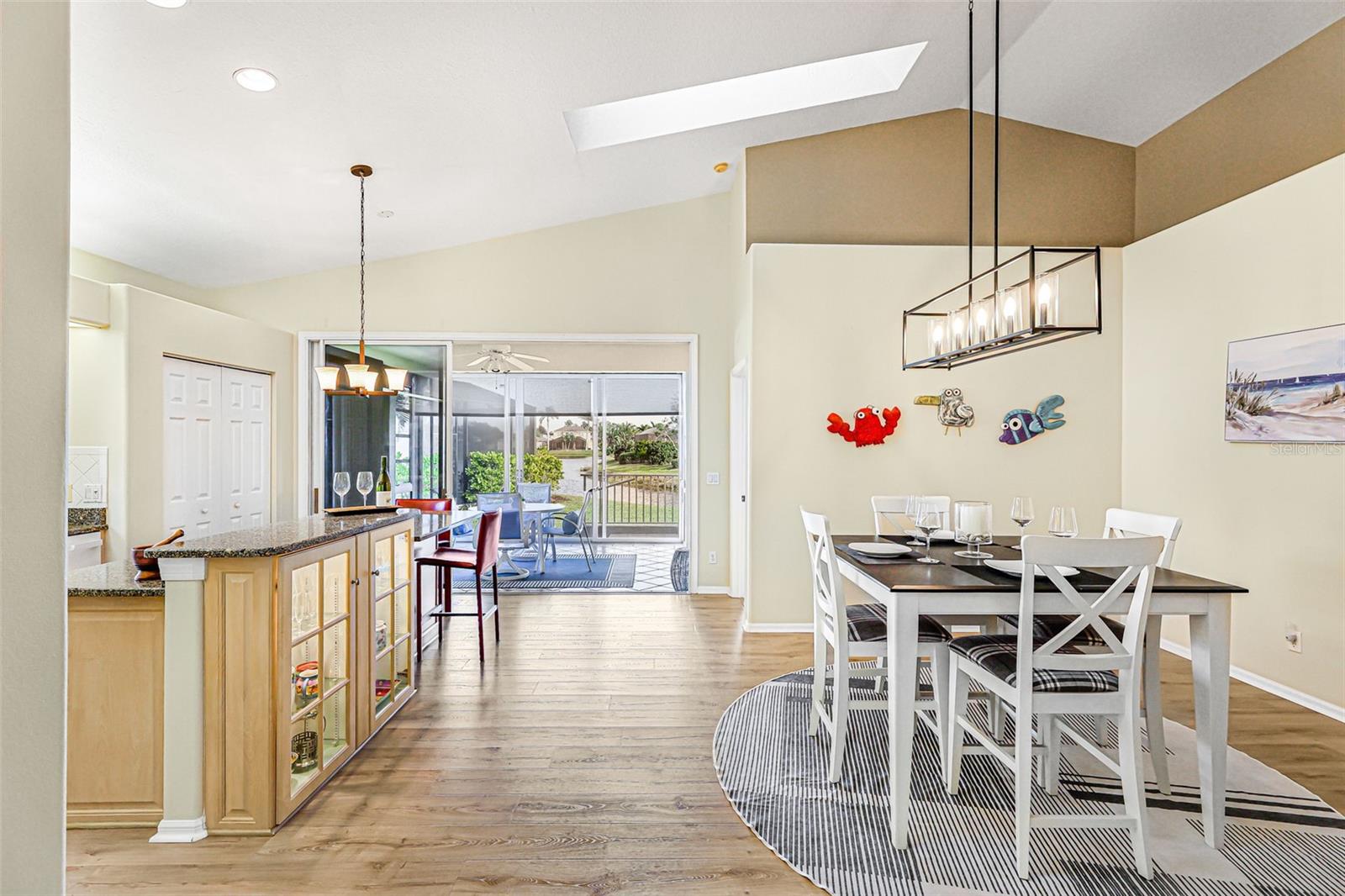 Image 15 of 77 For 11371 Perico Isle Circle