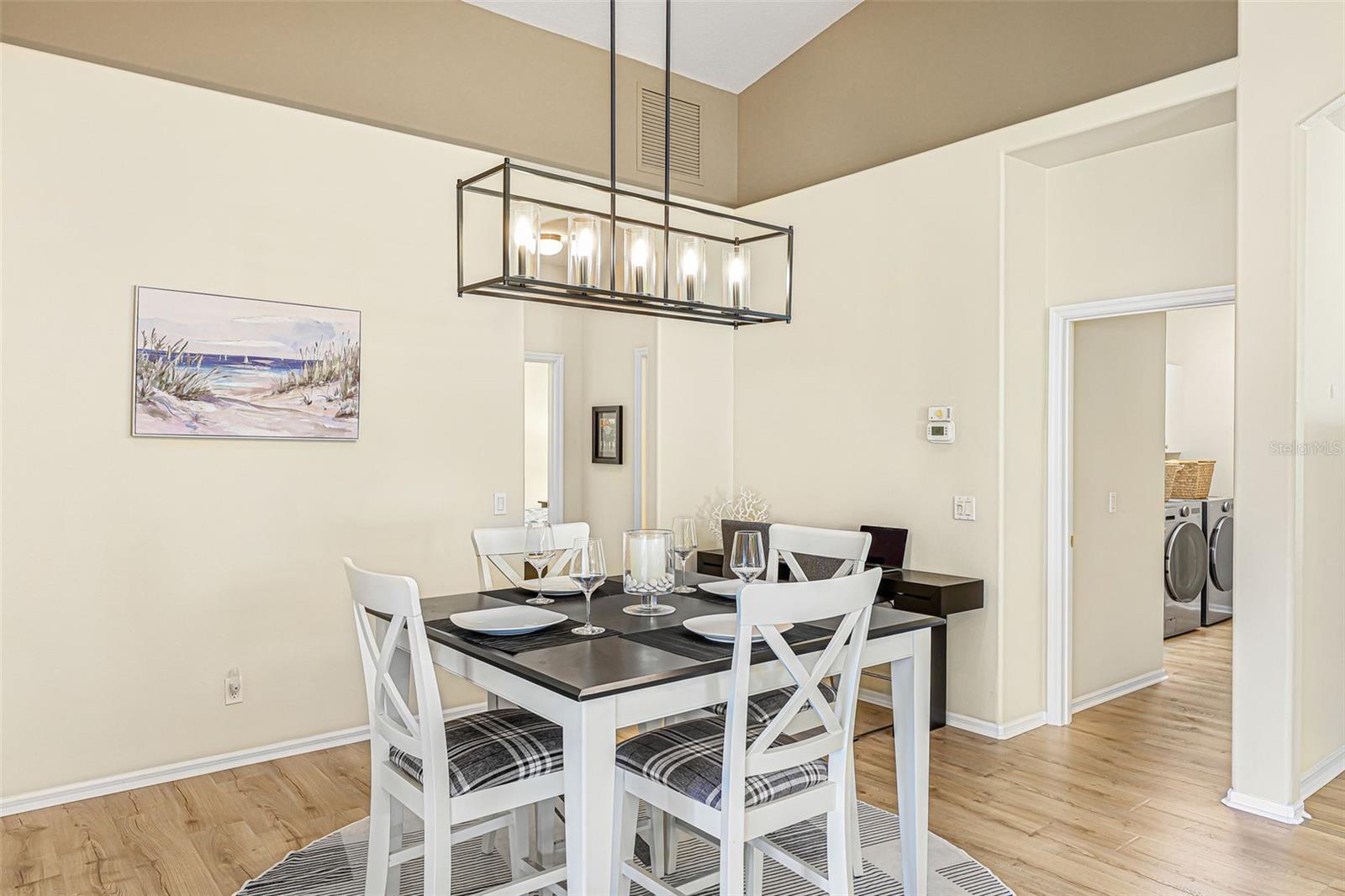 Image 18 of 77 For 11371 Perico Isle Circle