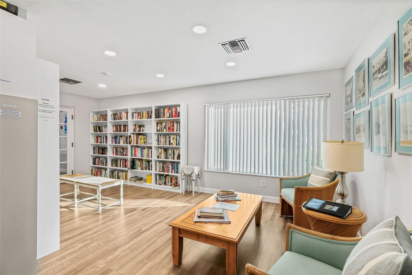 Image 67 of 77 For 11371 Perico Isle Circle