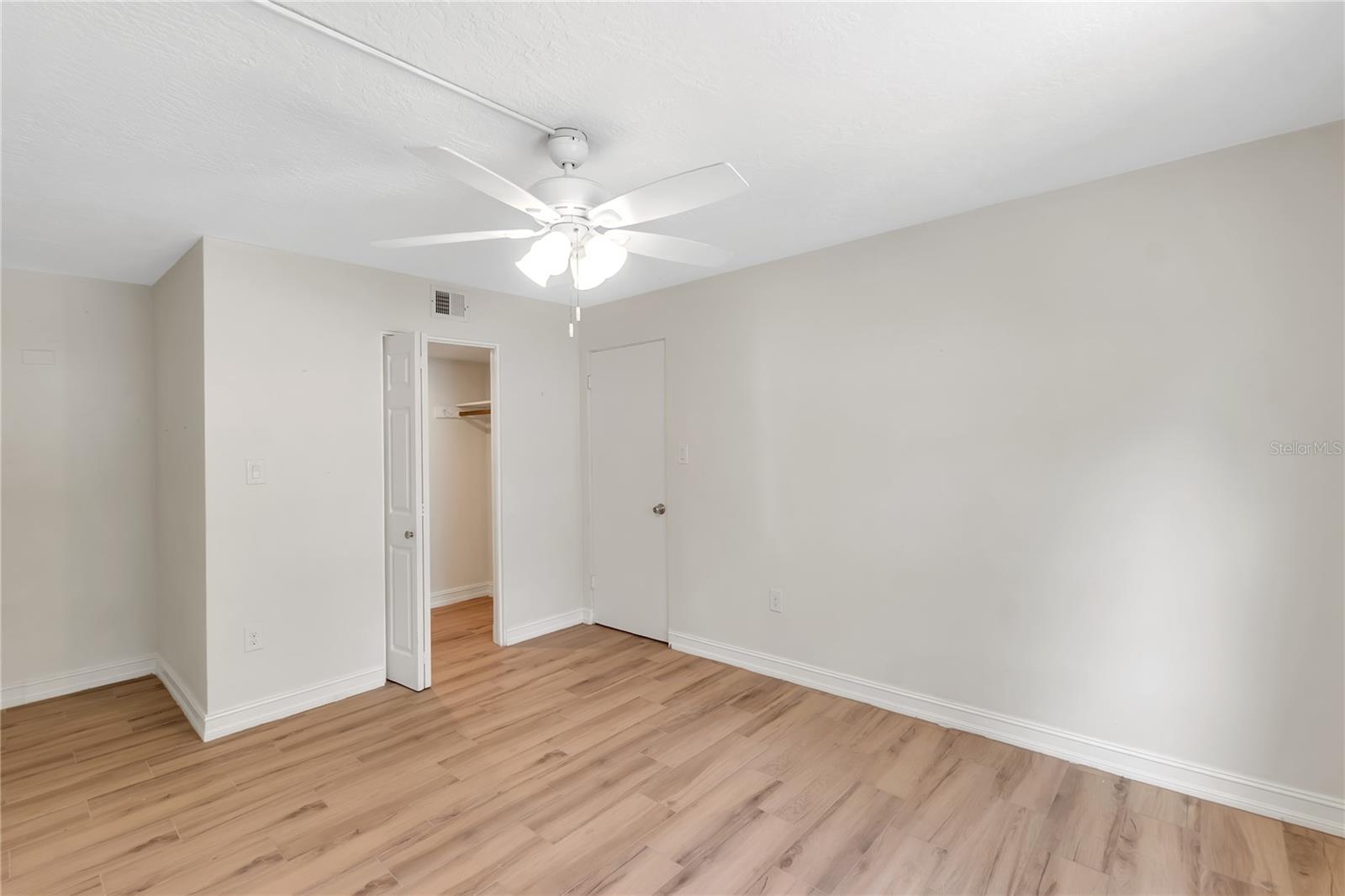 Image 15 of 79 For 3835 Almeria Court C1