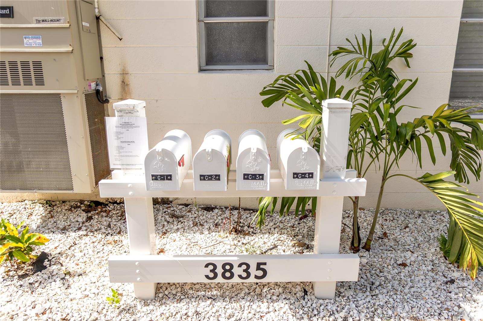 Image 30 of 79 For 3835 Almeria Court C1