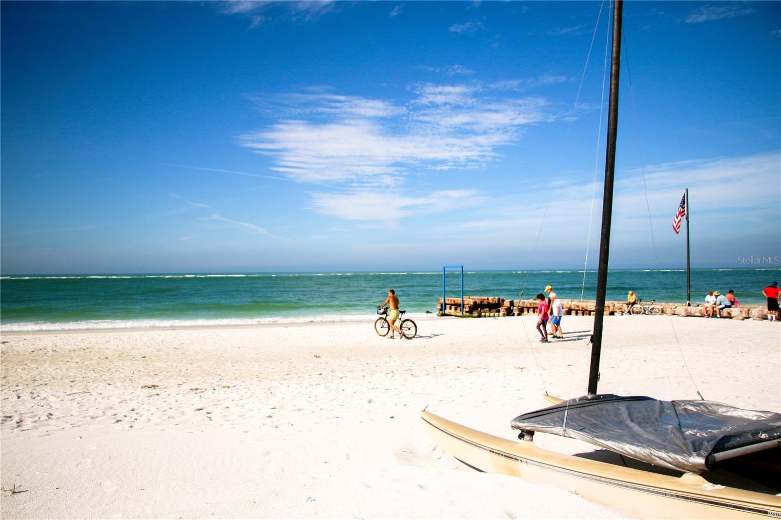 Image 32 of 79 For 3835 Almeria Court C1