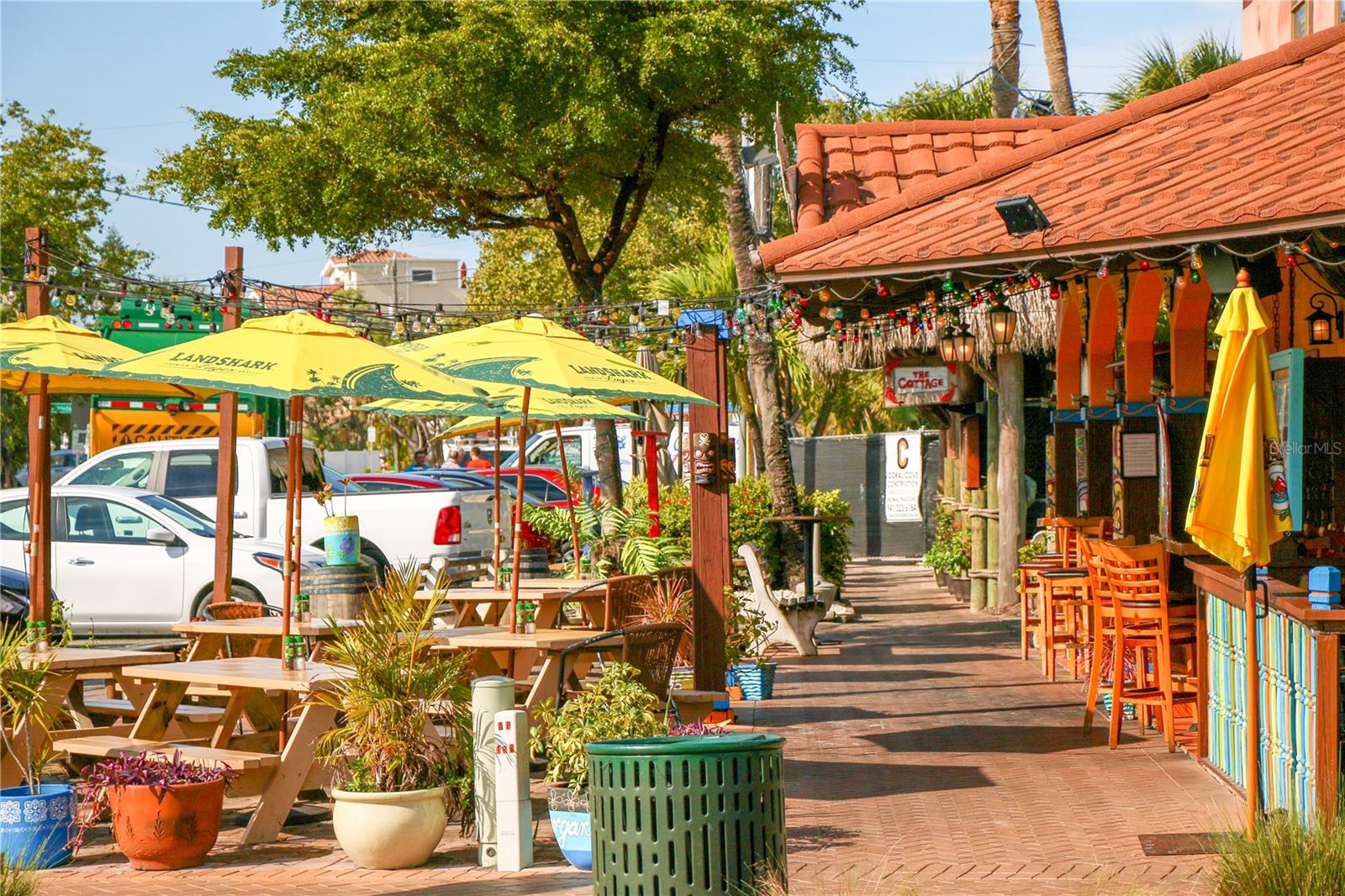 Image 36 of 79 For 3835 Almeria Court C1