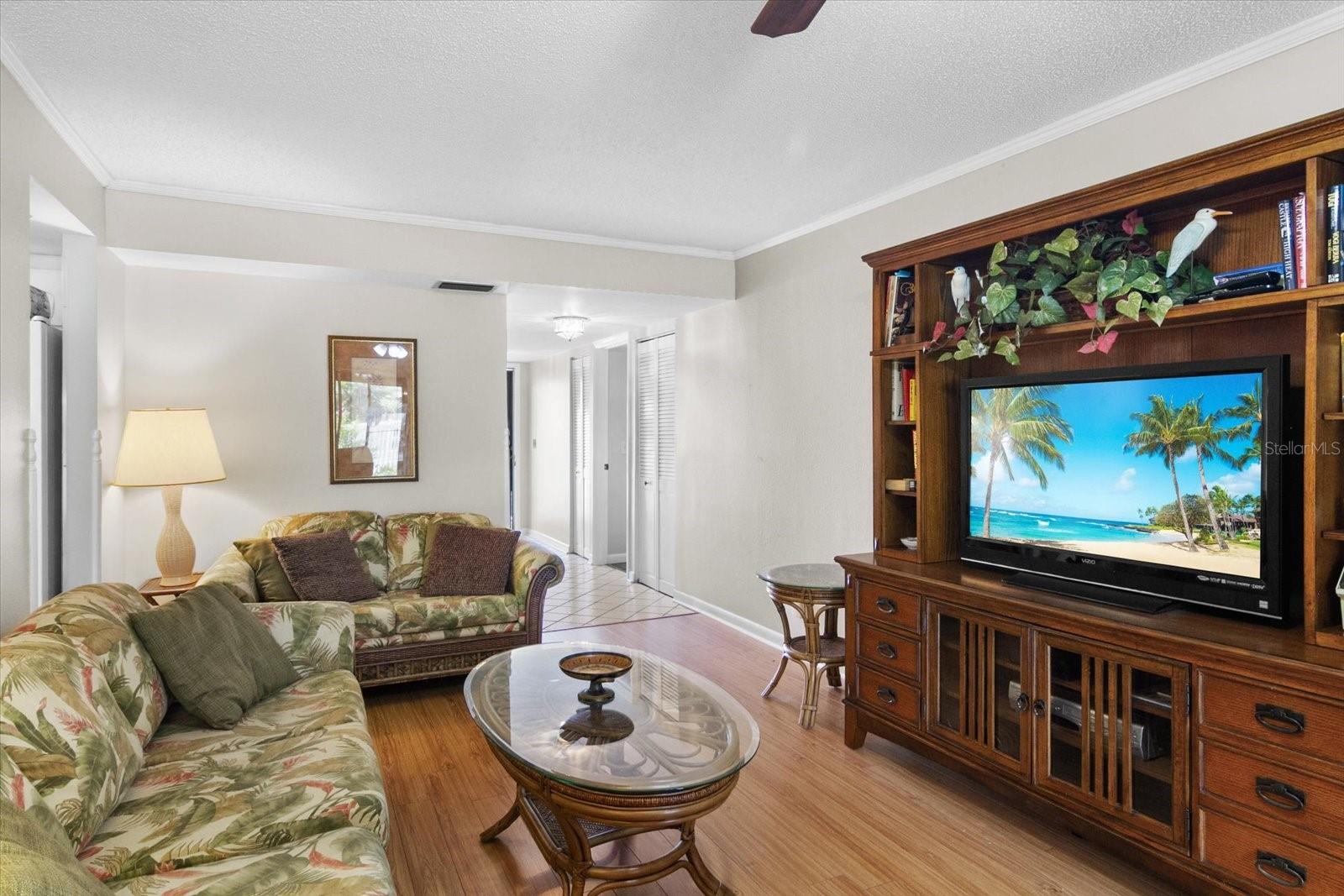 Image 6 of 34 For 6108 7th Avenue W 6108