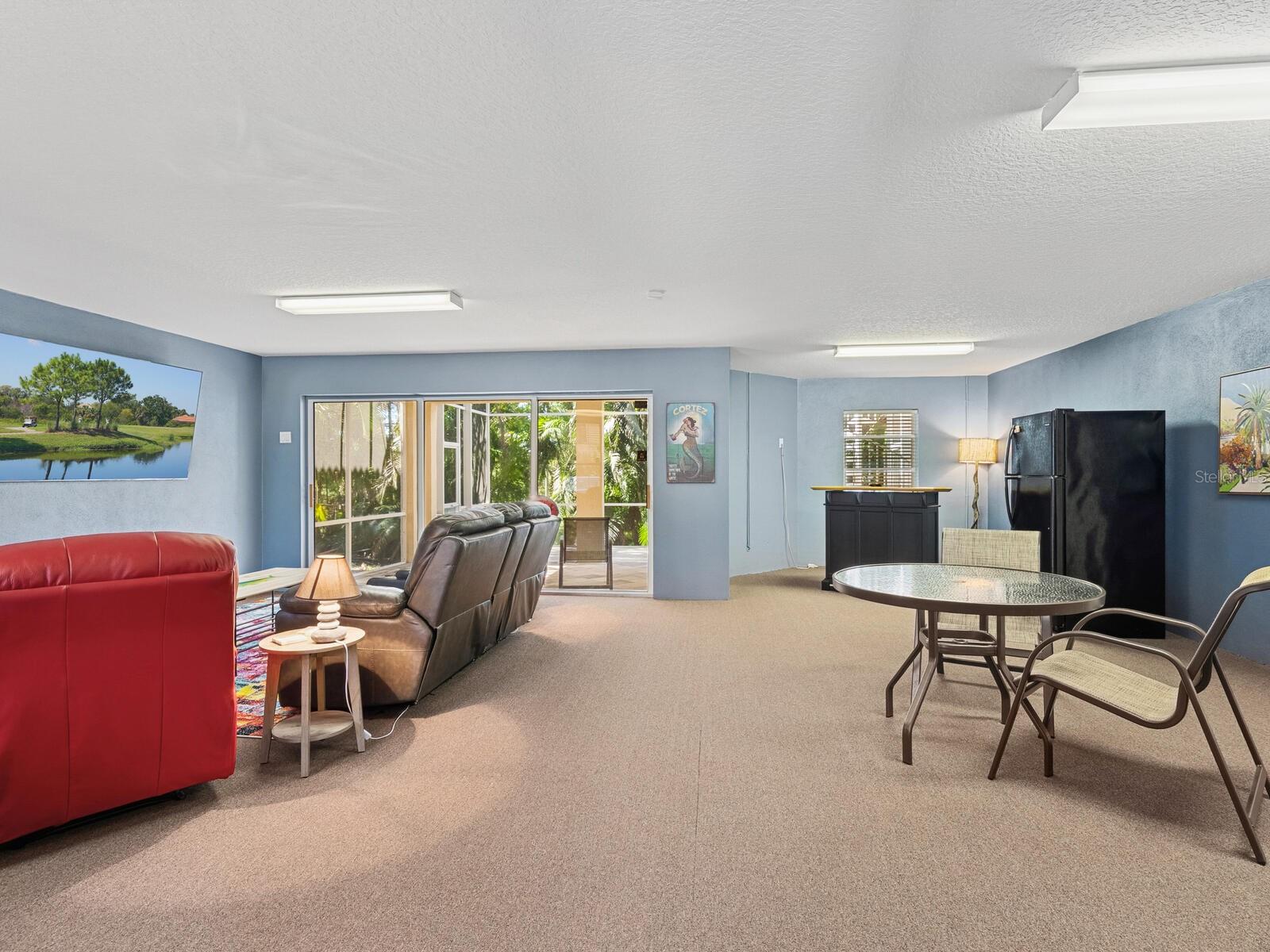 Image 37 of 73 For 12518 Harbour Landings Drive