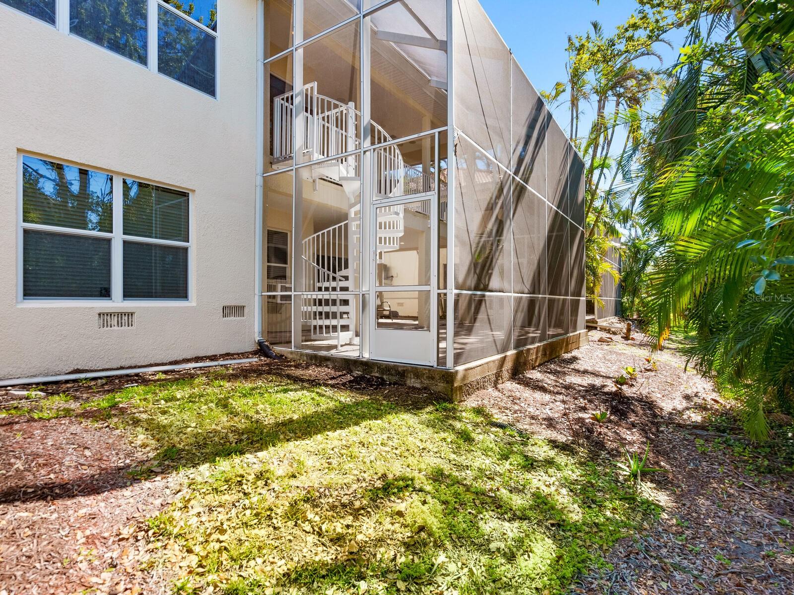 Image 47 of 73 For 12518 Harbour Landings Drive