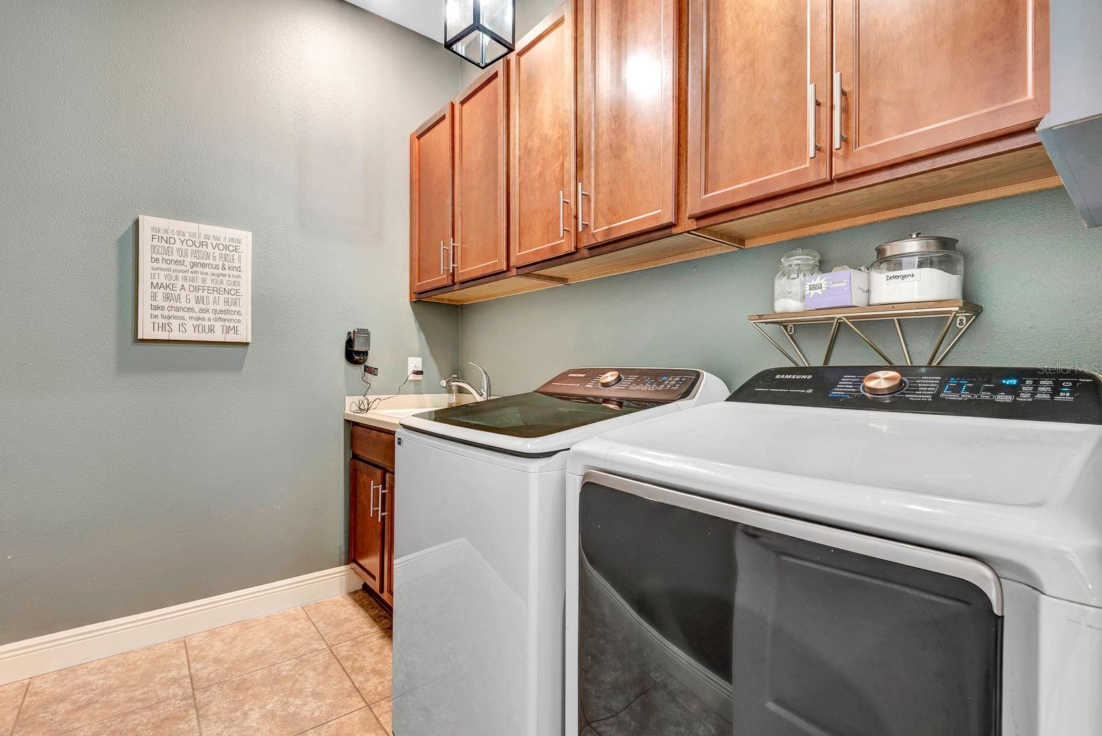 Image 15 of 79 For 4410 Baltry Court