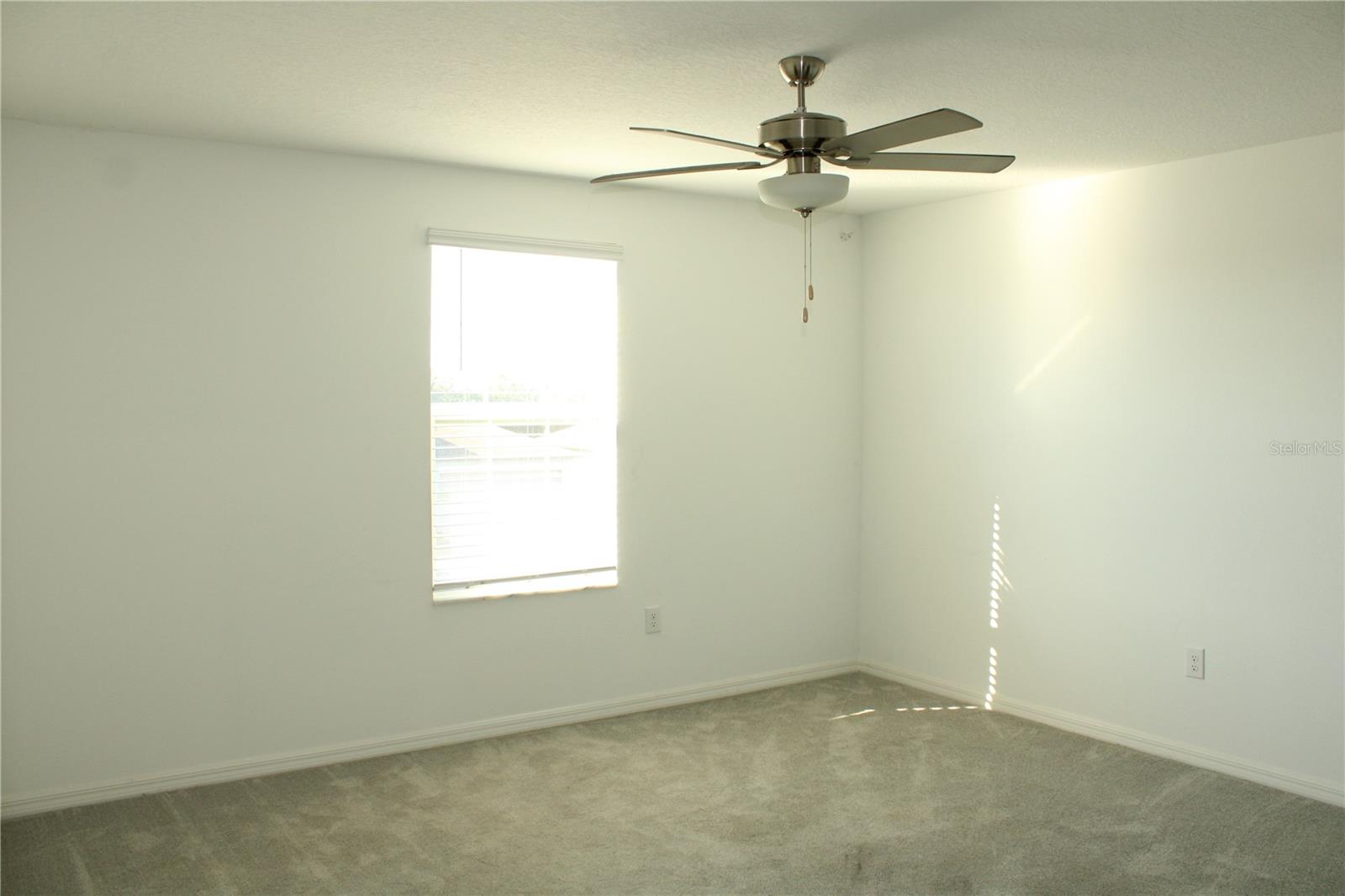 Image 16 of 33 For 8526 40th Circle E