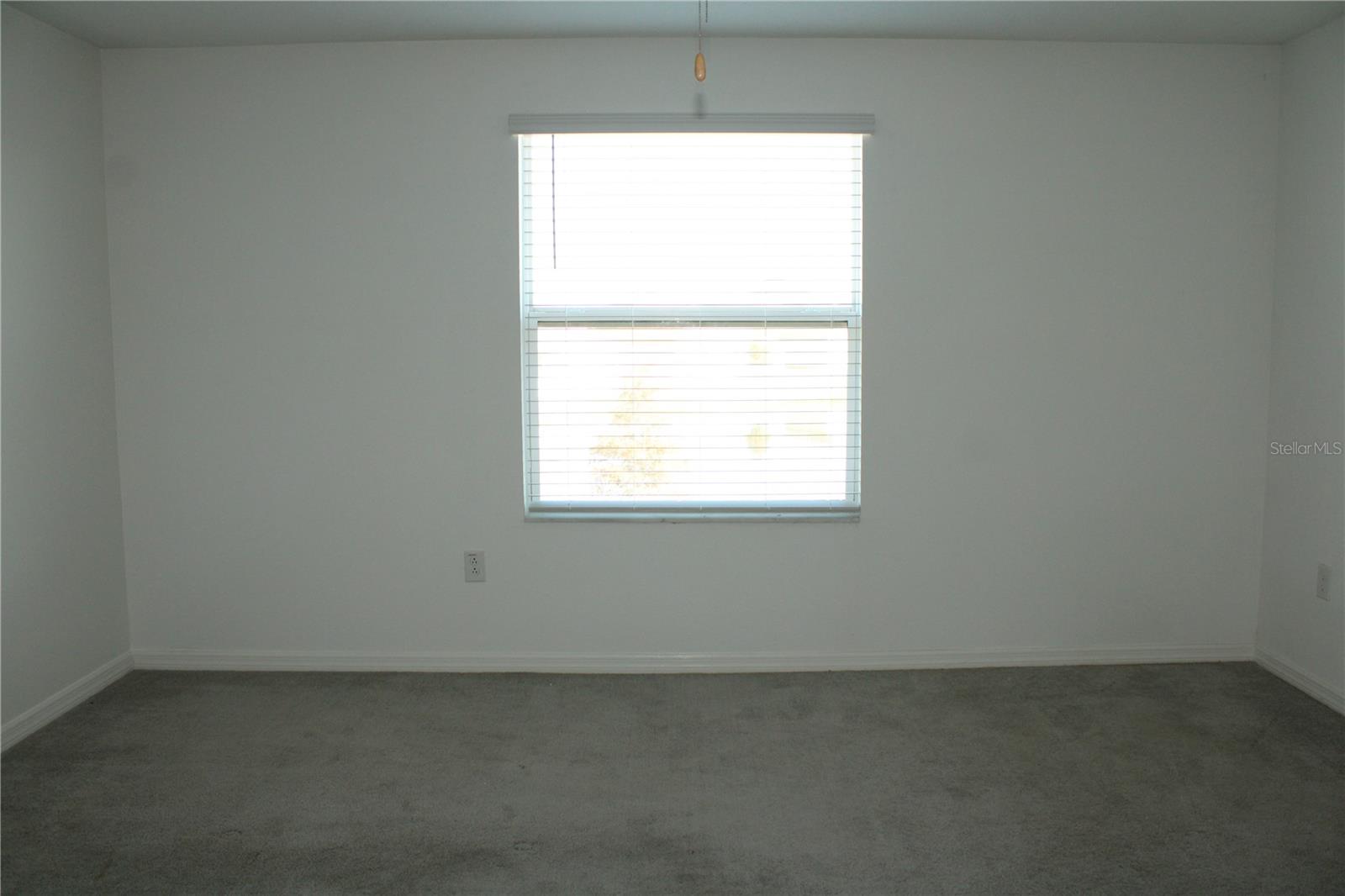 Image 18 of 33 For 8526 40th Circle E