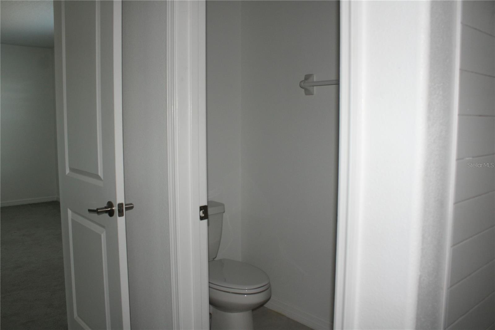 Image 26 of 33 For 8526 40th Circle E