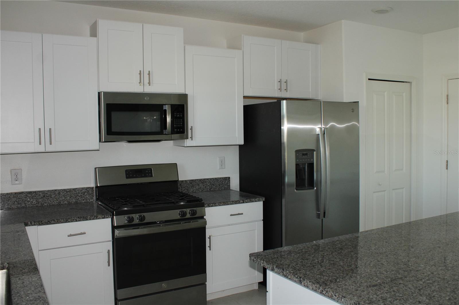 Image 4 of 33 For 8526 40th Circle E