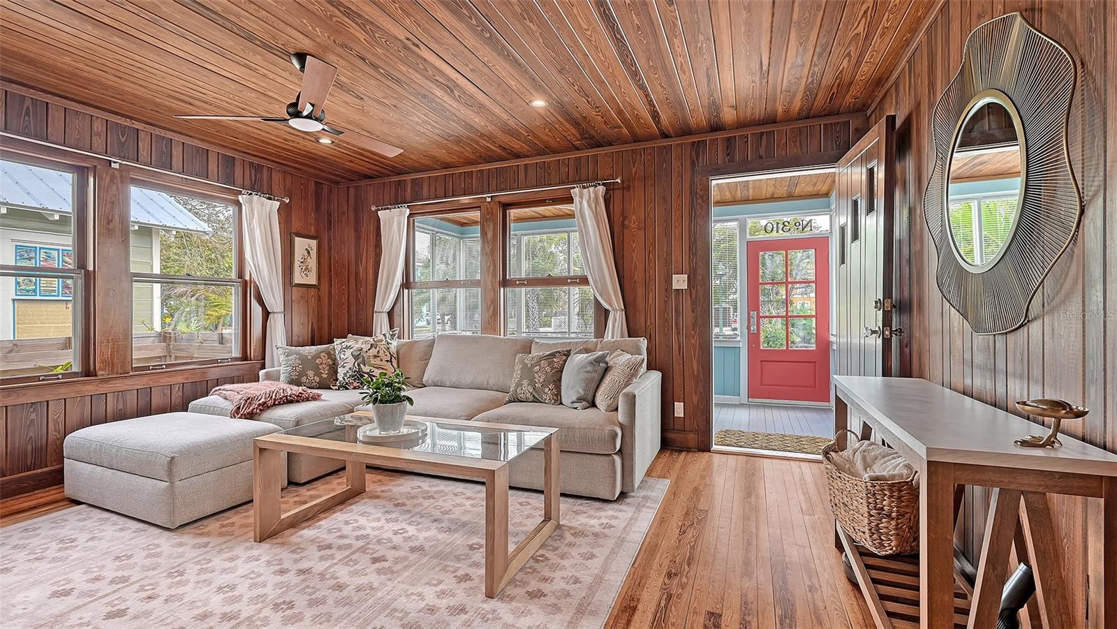 Image 10 of 63 For 310 Osprey Avenue