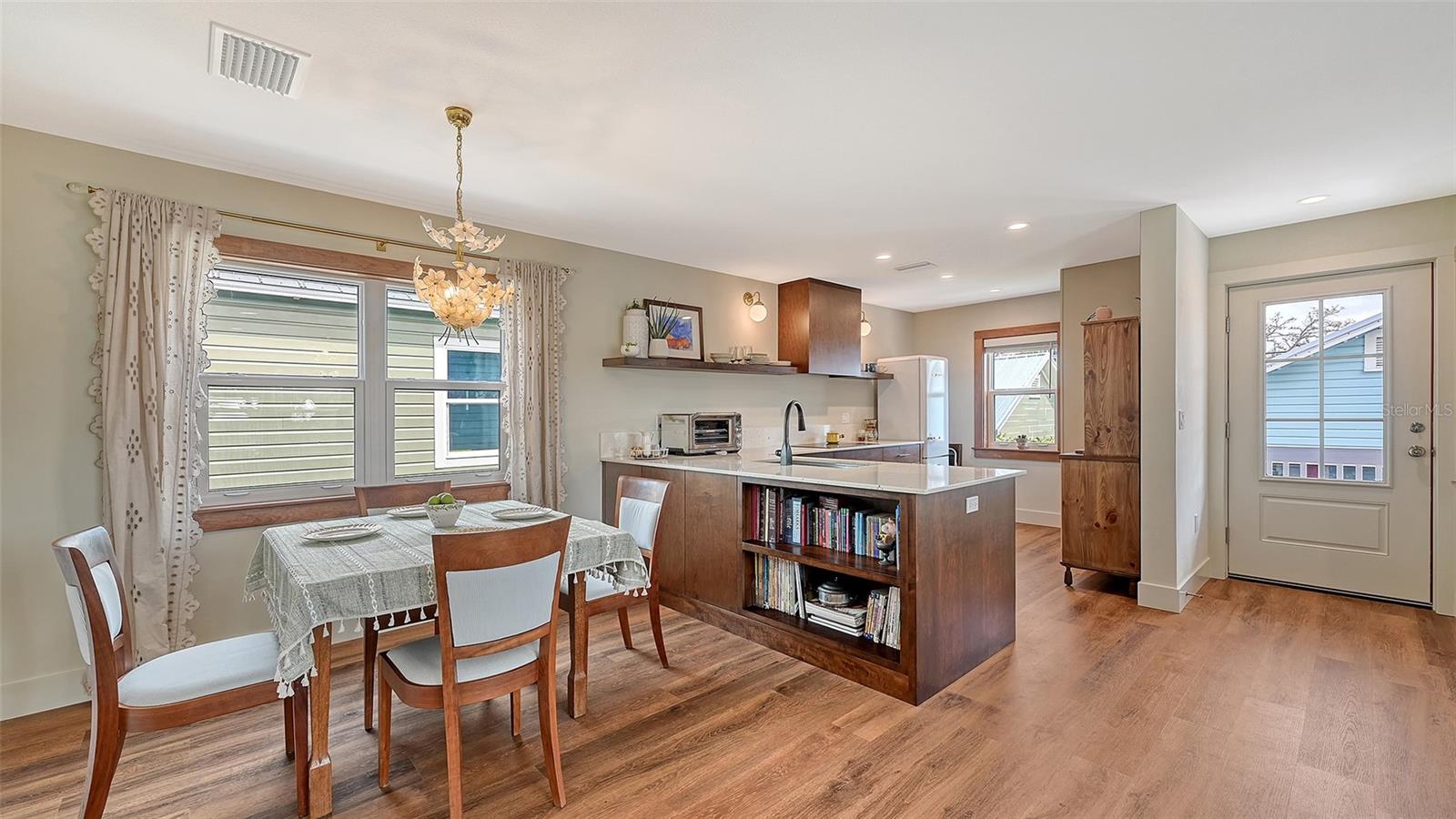 Image 45 of 63 For 310 Osprey Avenue