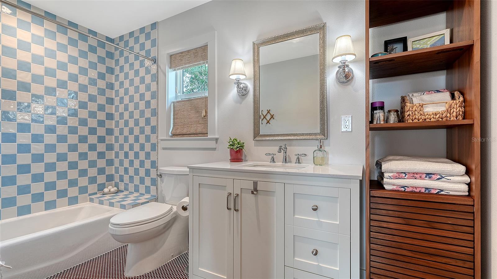 Image 52 of 63 For 310 Osprey Avenue