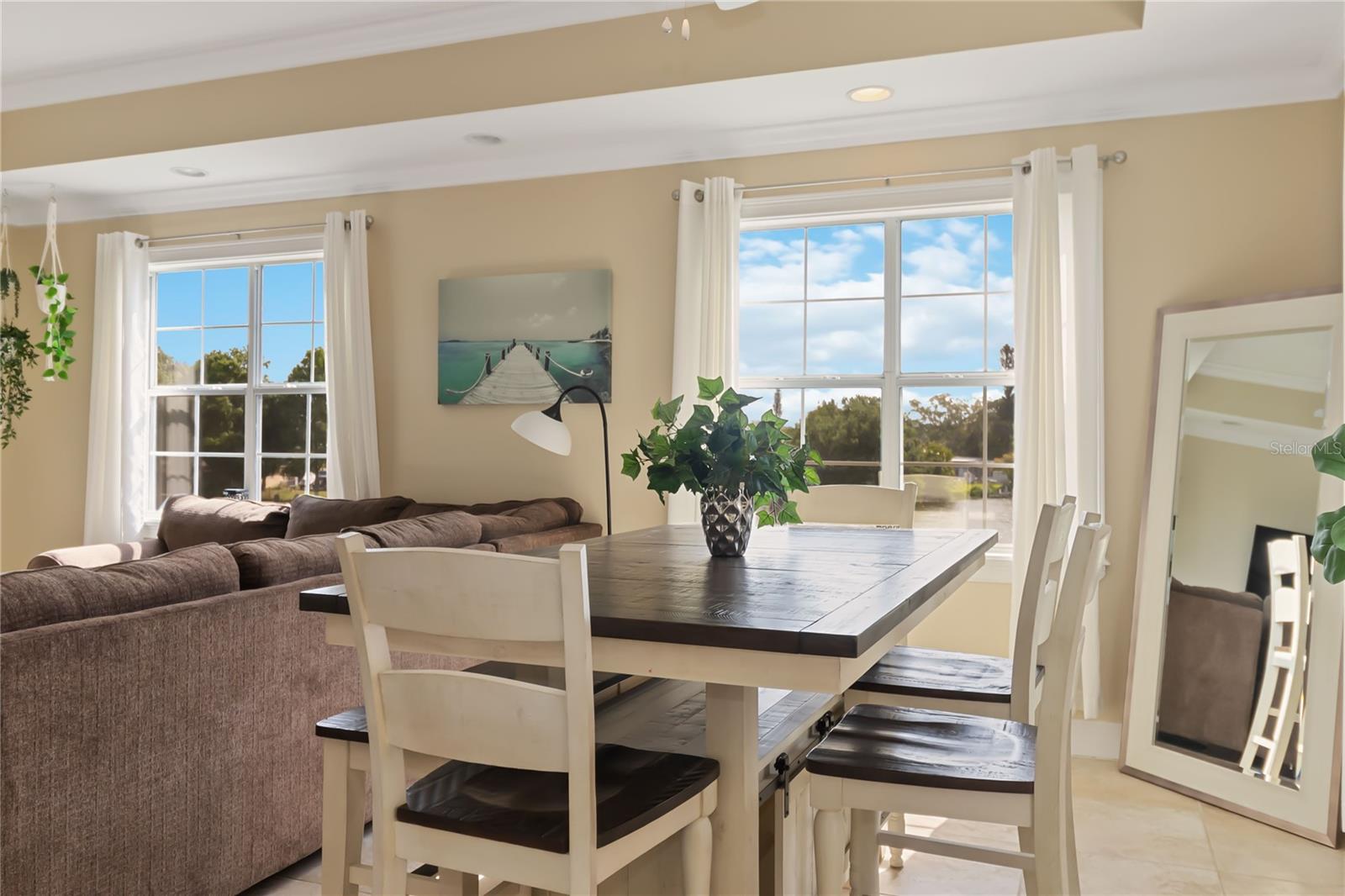 Image 12 of 41 For 1030 Villagio Circle 207