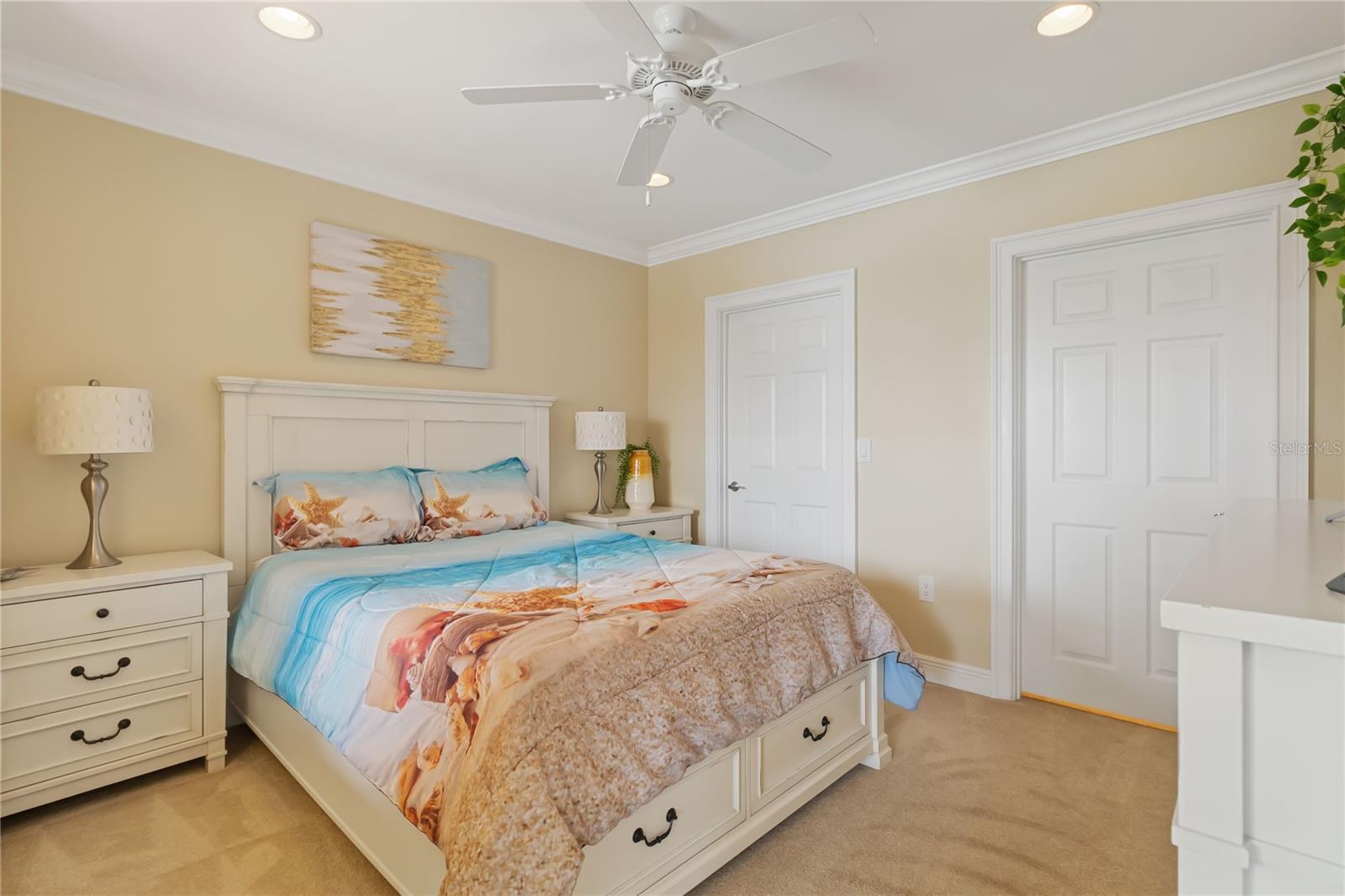 Image 20 of 41 For 1030 Villagio Circle 207