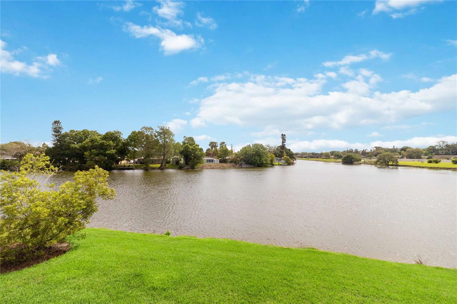 Image 4 of 41 For 1030 Villagio Circle 207