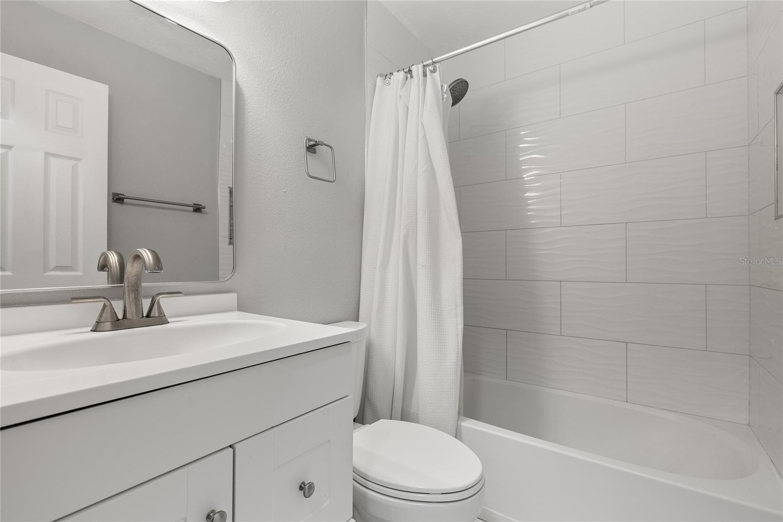 Image 13 of 16 For 1731 4th Avenue E