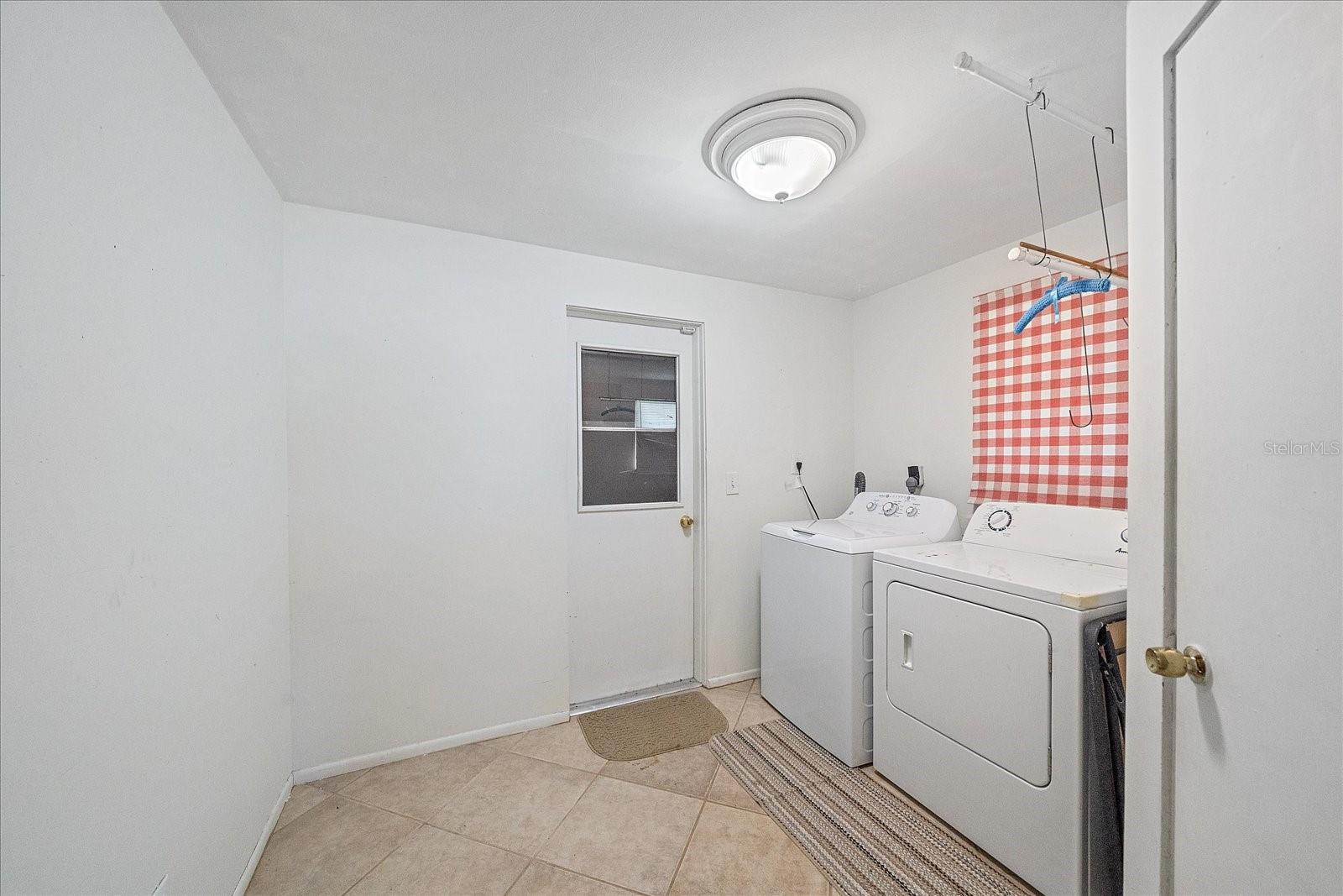 Image 19 of 35 For 3715 Mundy Ridge Drive