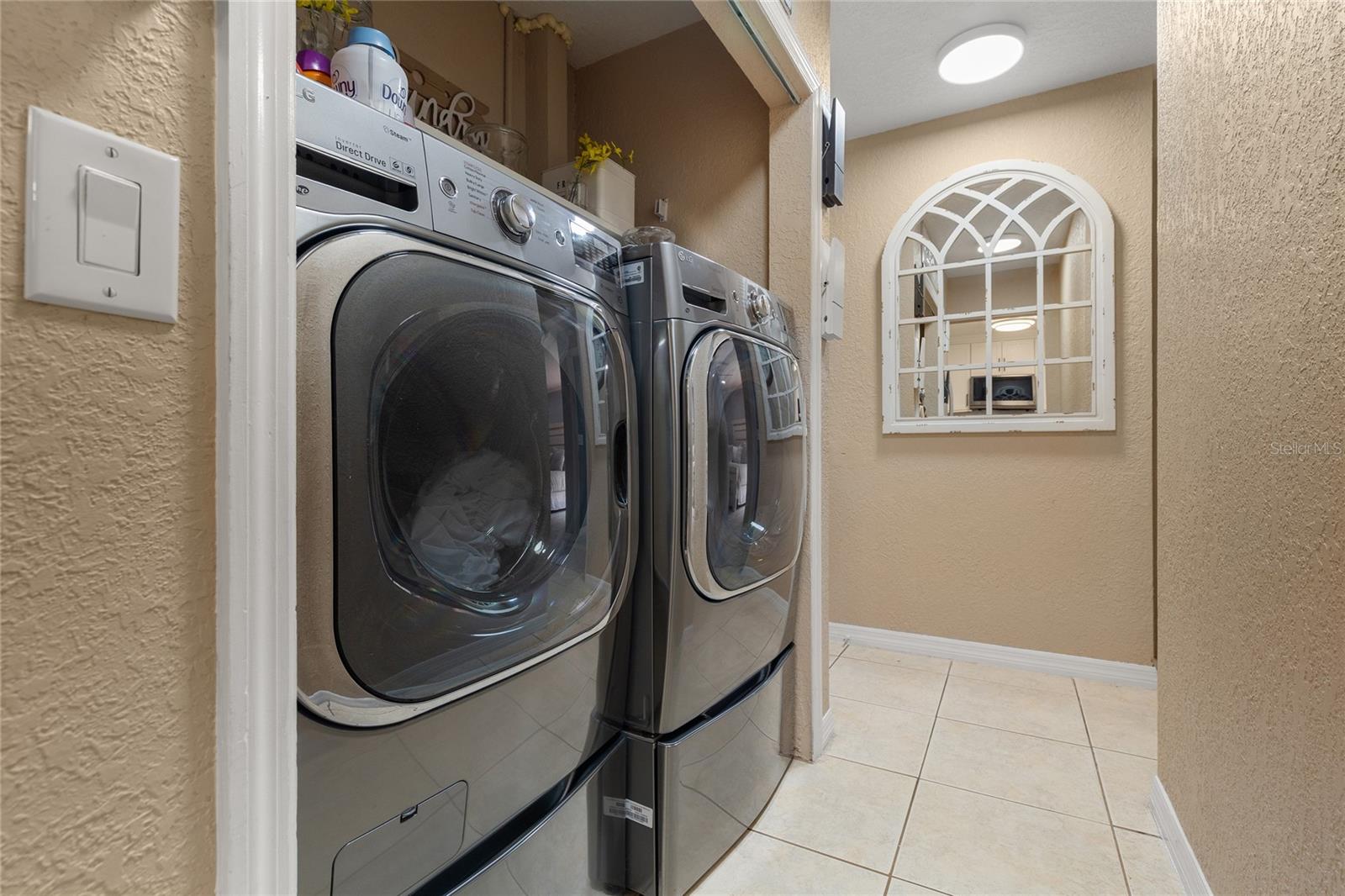 Image 12 of 26 For 1735 4th Avenue E