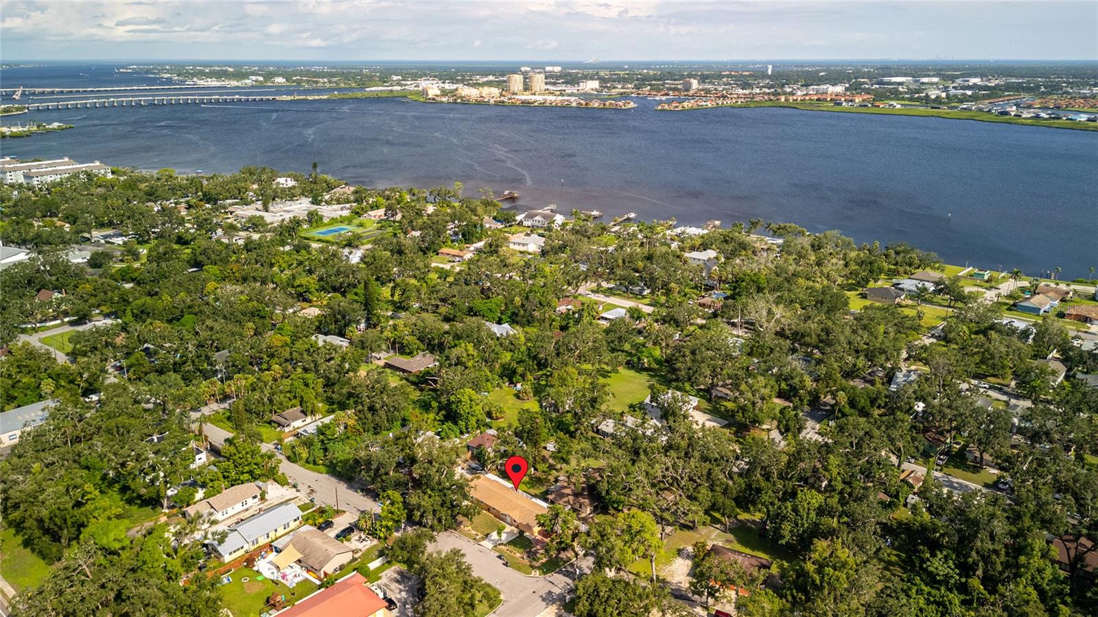 Image 5 of 26 For 1735 4th Avenue E