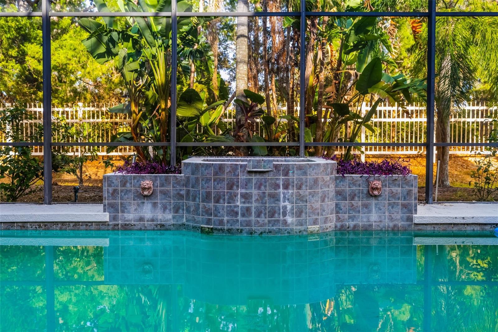 Image 21 of 100 For 7803 Mathern Court