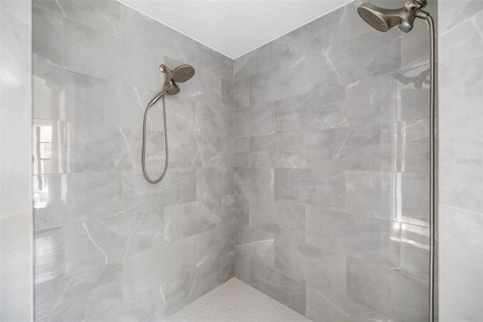 Image 39 of 100 For 7803 Mathern Court