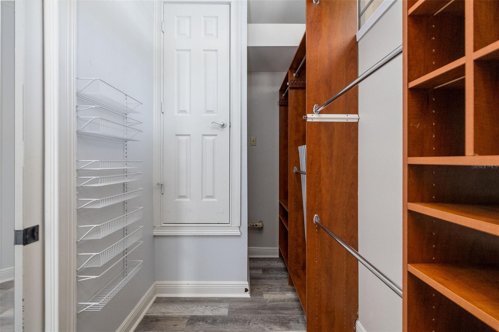 Image 41 of 100 For 7803 Mathern Court