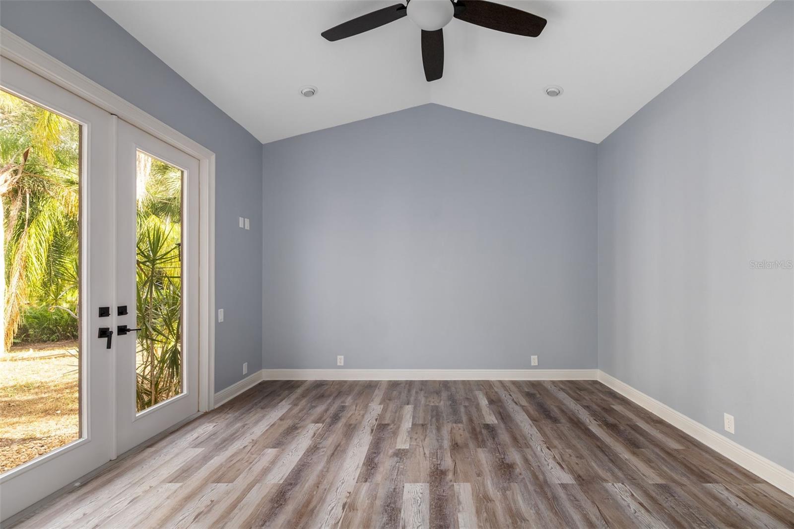 Image 57 of 100 For 7803 Mathern Court