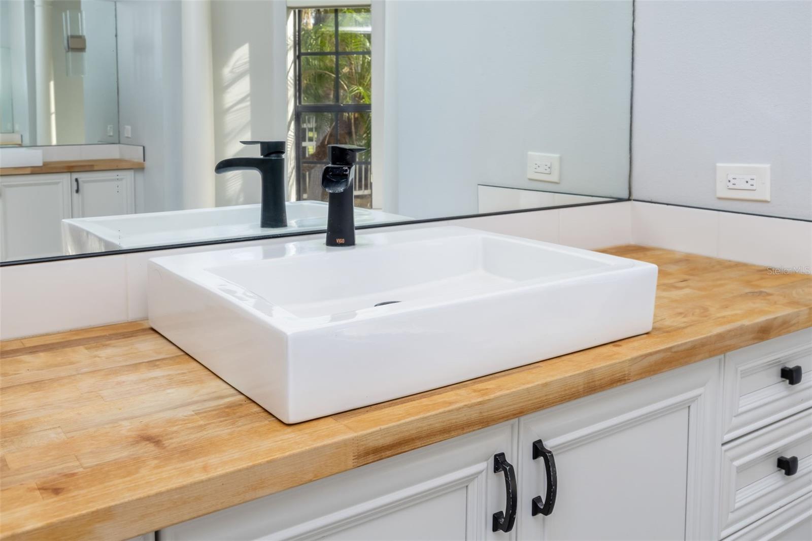 Image 62 of 100 For 7803 Mathern Court