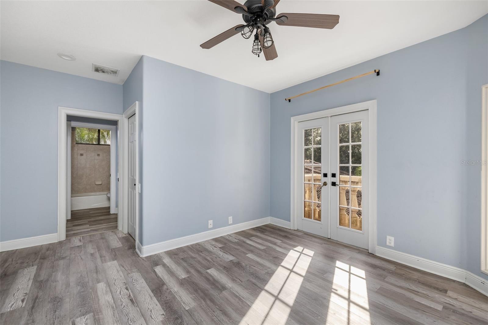 Image 71 of 100 For 7803 Mathern Court